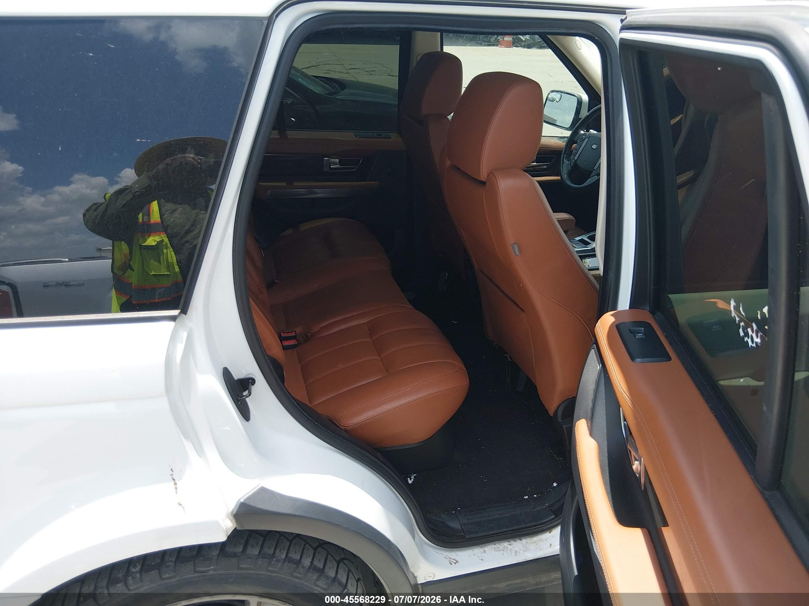 2012 Land Rover Range Rover Sport Hse White vin: SALSK2D44CA746695