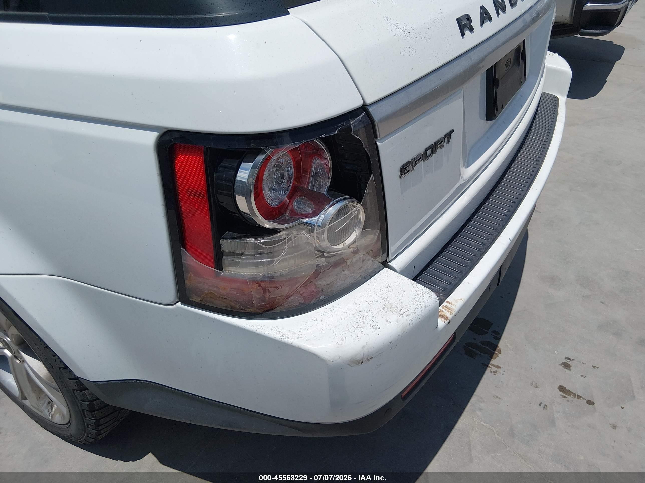2012 Land Rover Range Rover Sport Hse White vin: SALSK2D44CA746695