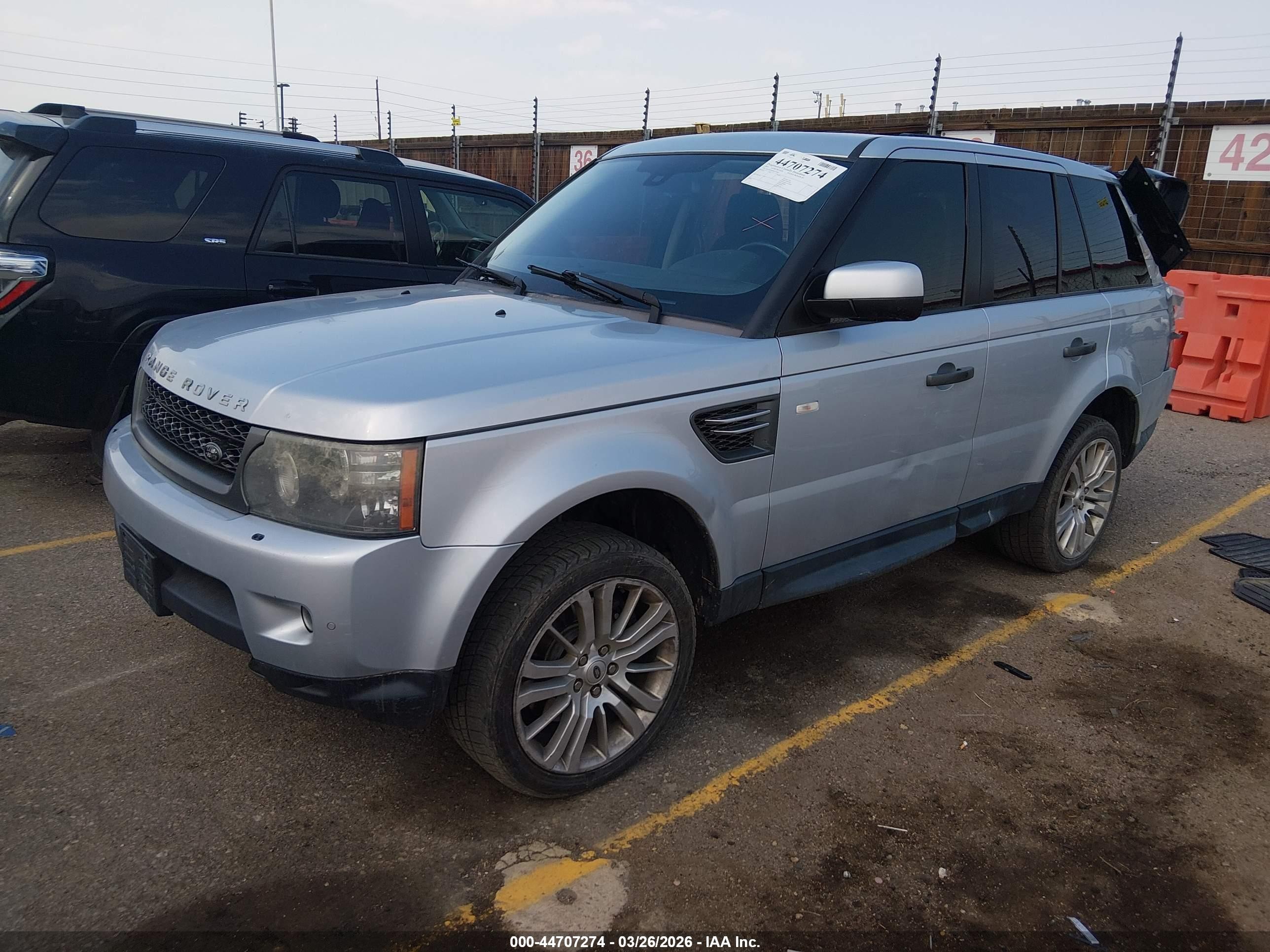 2011 Land Rover Range Rover Sport Hse Silver vin: SALSK2D45BA272626