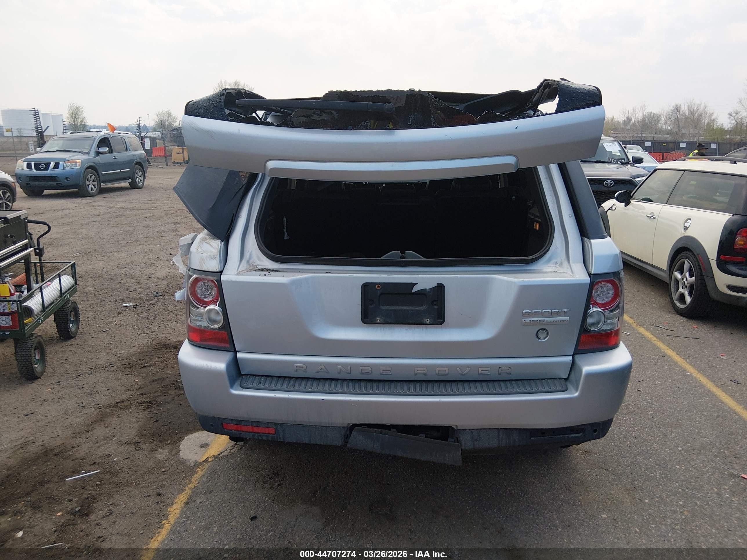2011 Land Rover Range Rover Sport Hse Silver vin: SALSK2D45BA272626