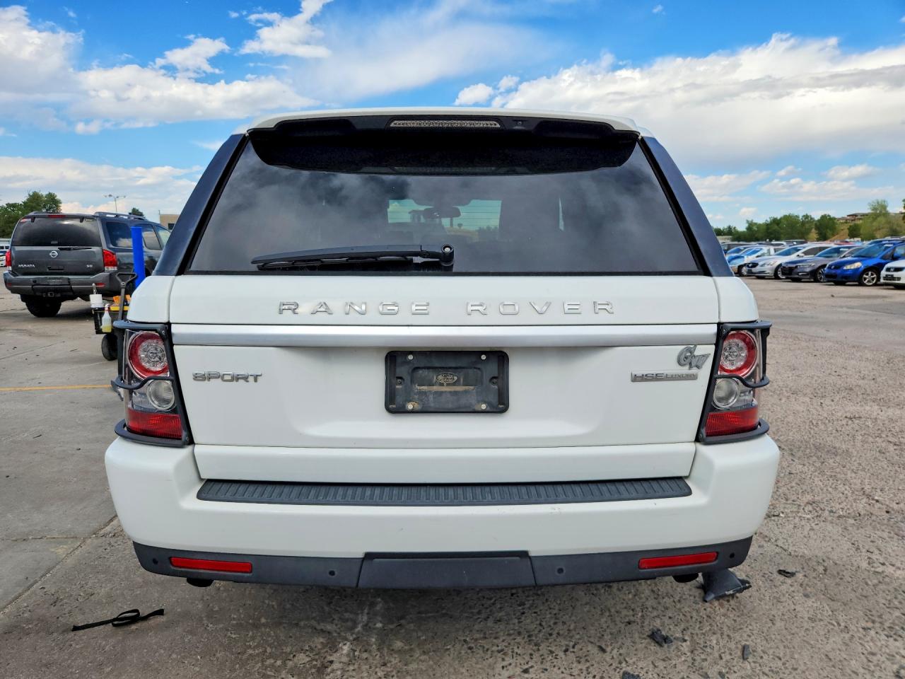 2012 Land Rover Range Rover Sport Hse Luxury White vin: SALSK2D45CA743868