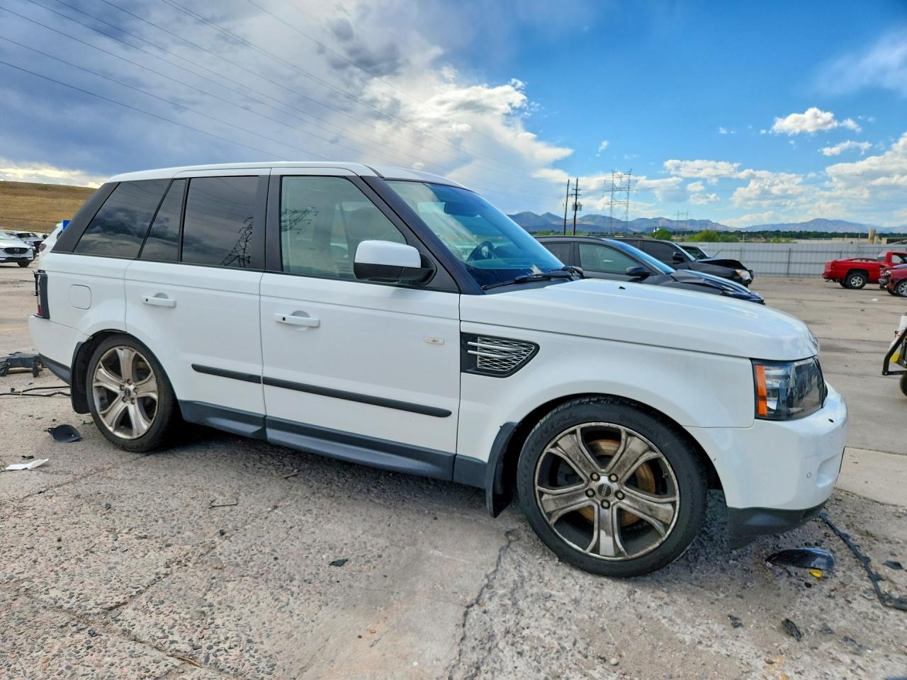 2012 Land Rover Range Rover Sport Hse Luxury White vin: SALSK2D45CA743868