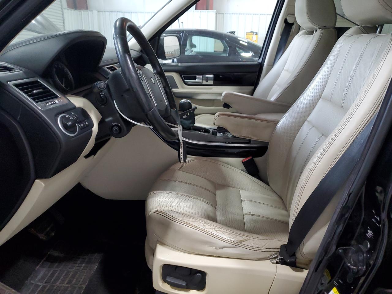 2010 Land Rover Range Rover Sport Lux Black vin: SALSK2D46AA256241