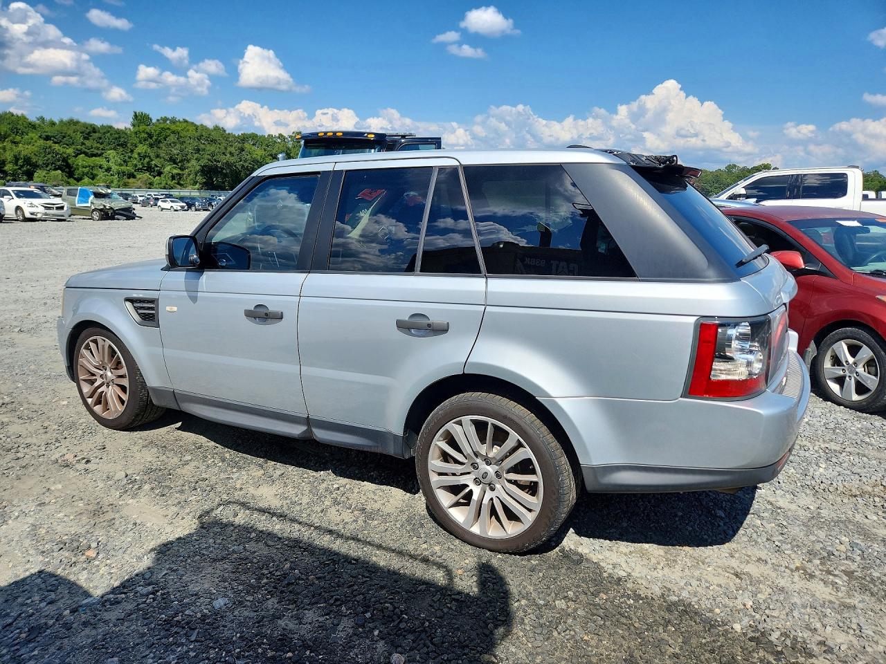 2011 Land Rover Range Rover Sport Lux Silver vin: SALSK2D46BA286759