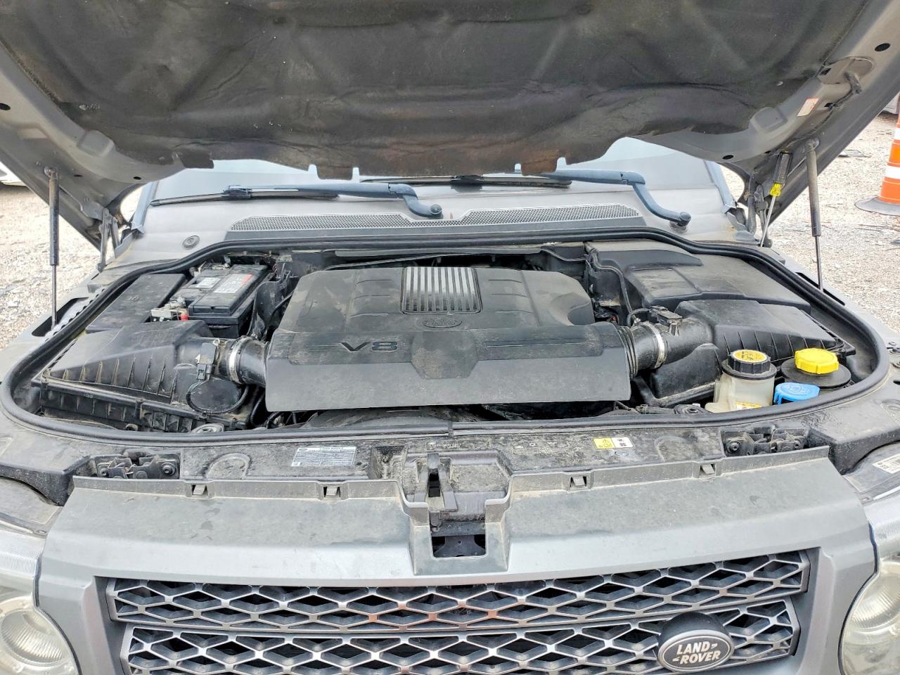 2011 Land Rover Range Rover Sport Lux Gray vin: SALSK2D46BA297888