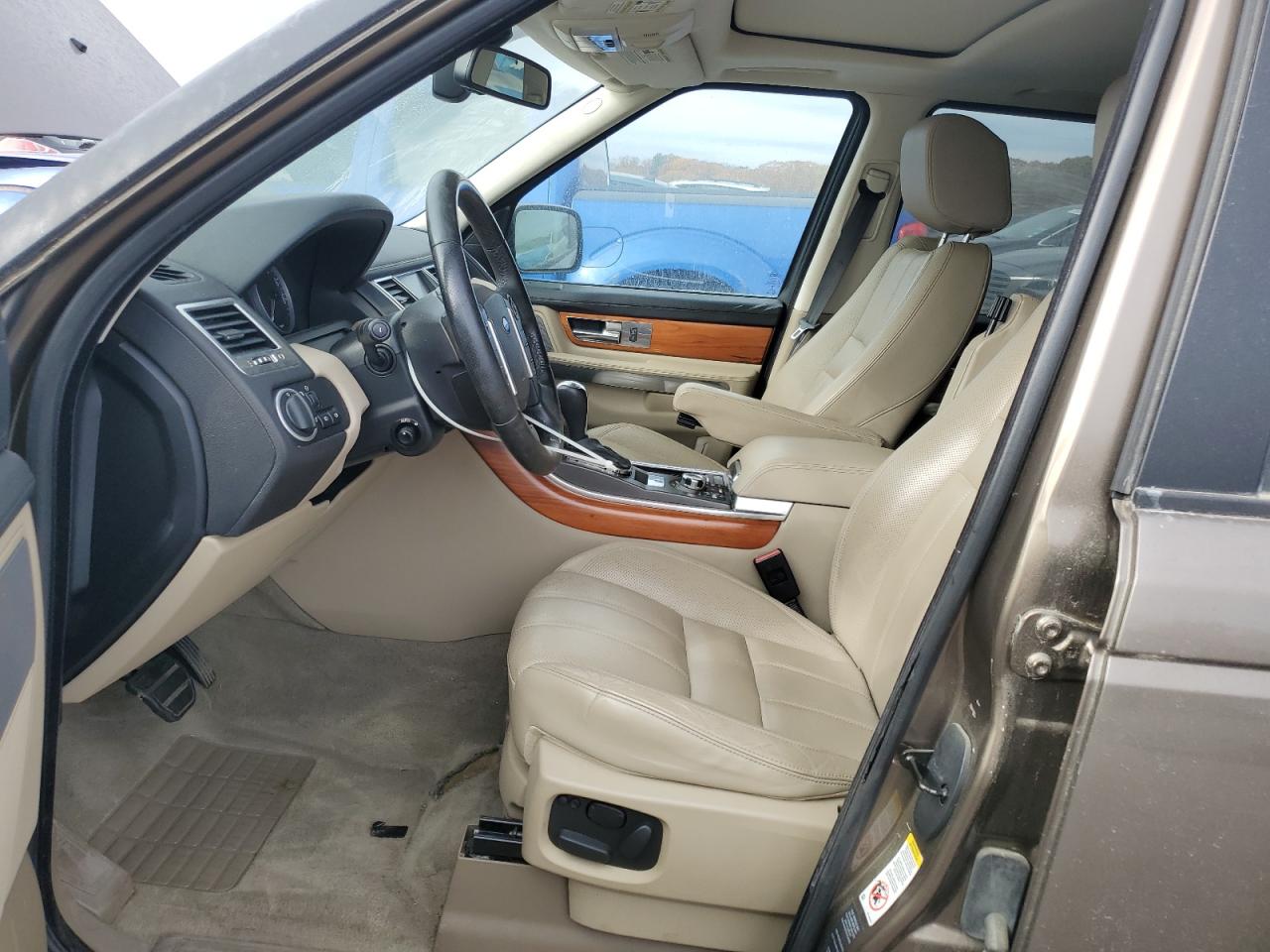 2010 Land Rover Range Rover Sport Lux Brown vin: SALSK2D47AA240145
