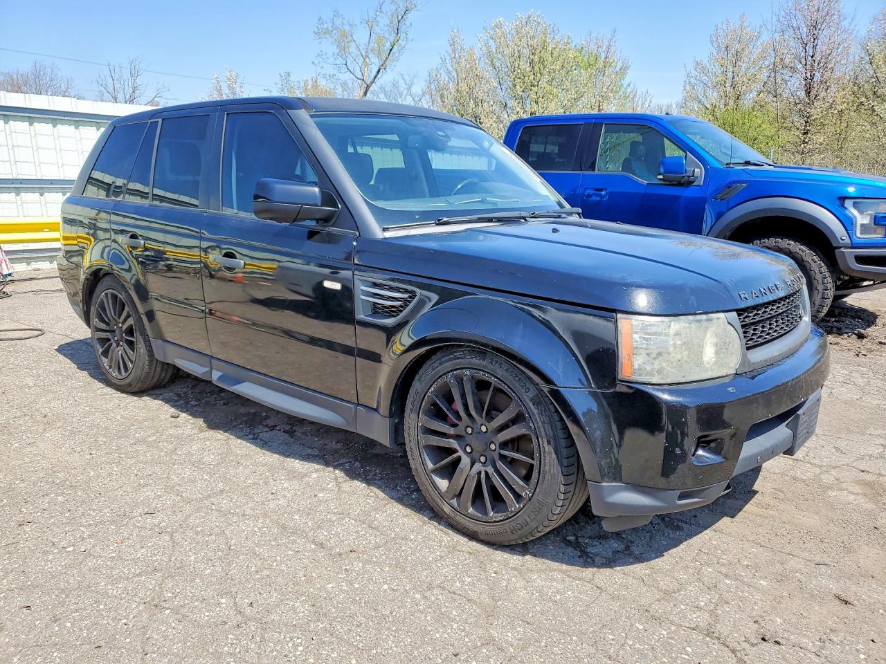 2011 Land Rover Range Rover Sport Lux Black vin: SALSK2D47BA259604