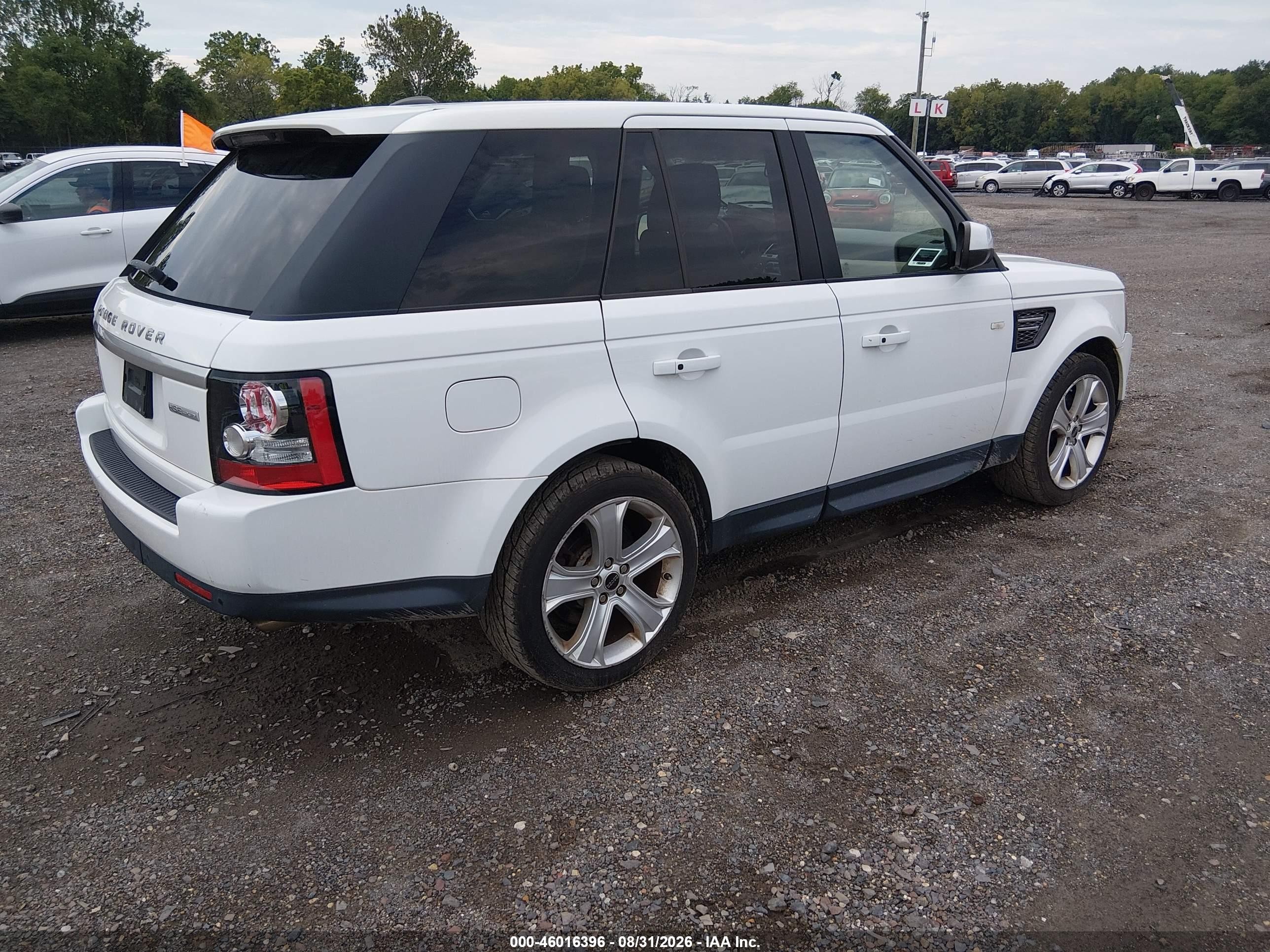2012 Land Rover Range Rover Sport Hse White vin: SALSK2D48CA759112