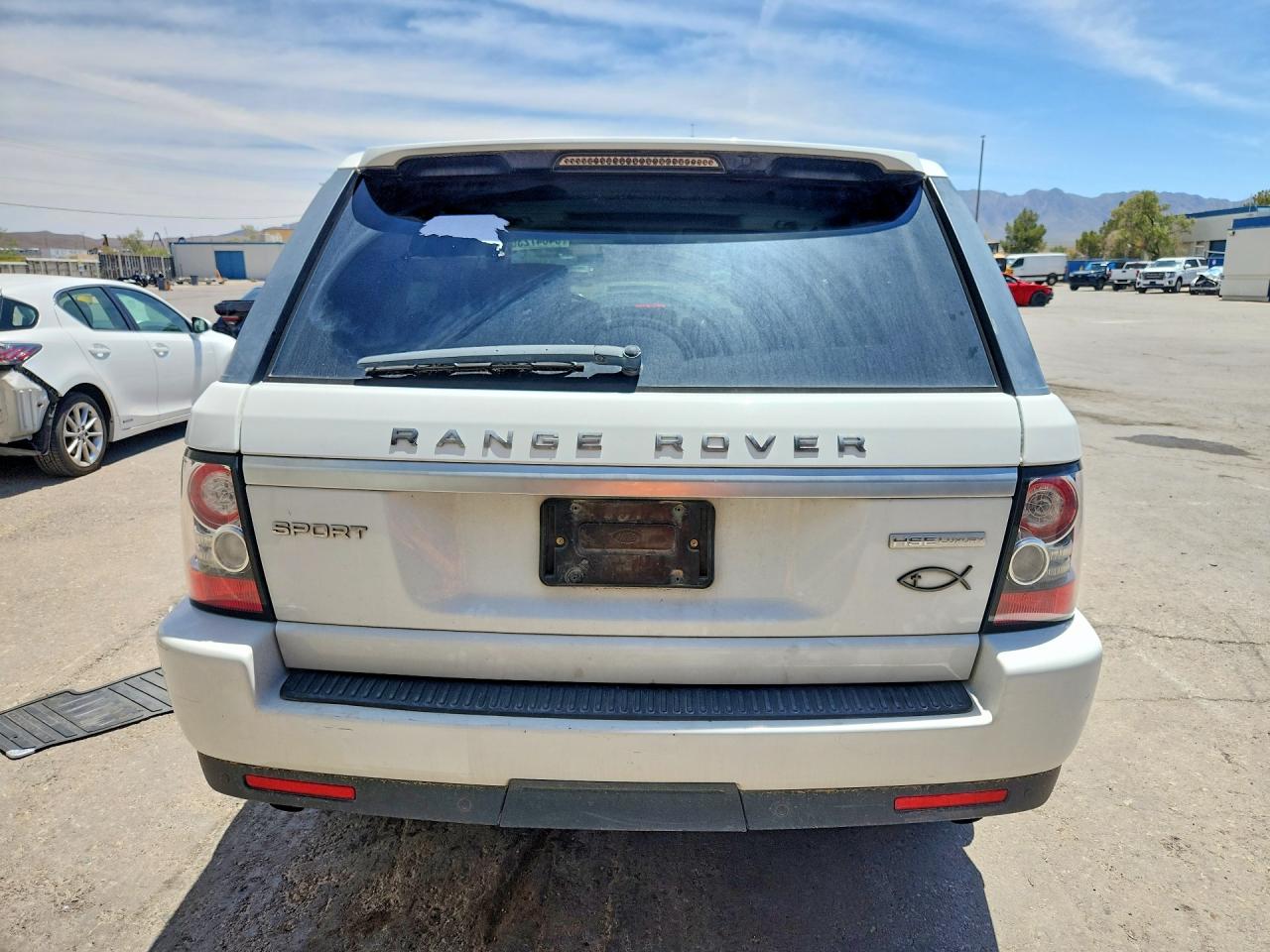 2013 Land Rover Range Rover Sport Hse Luxury White vin: SALSK2D48DA774890