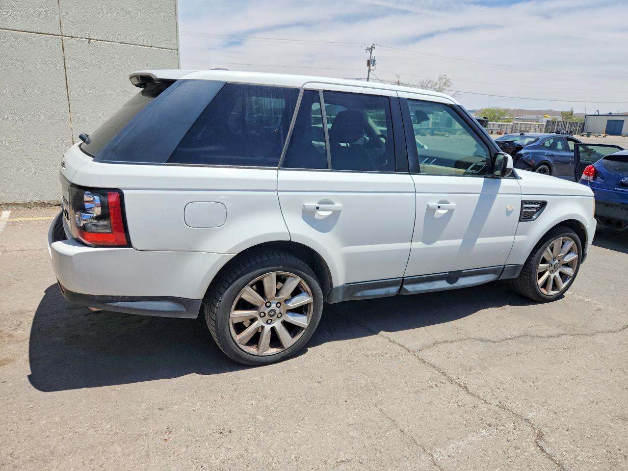 2013 Land Rover Range Rover Sport Hse Luxury White vin: SALSK2D48DA774890