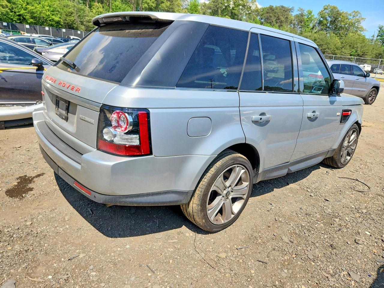 2013 Land Rover Range Rover Sport Hse Luxury Silver vin: SALSK2D48DA803045