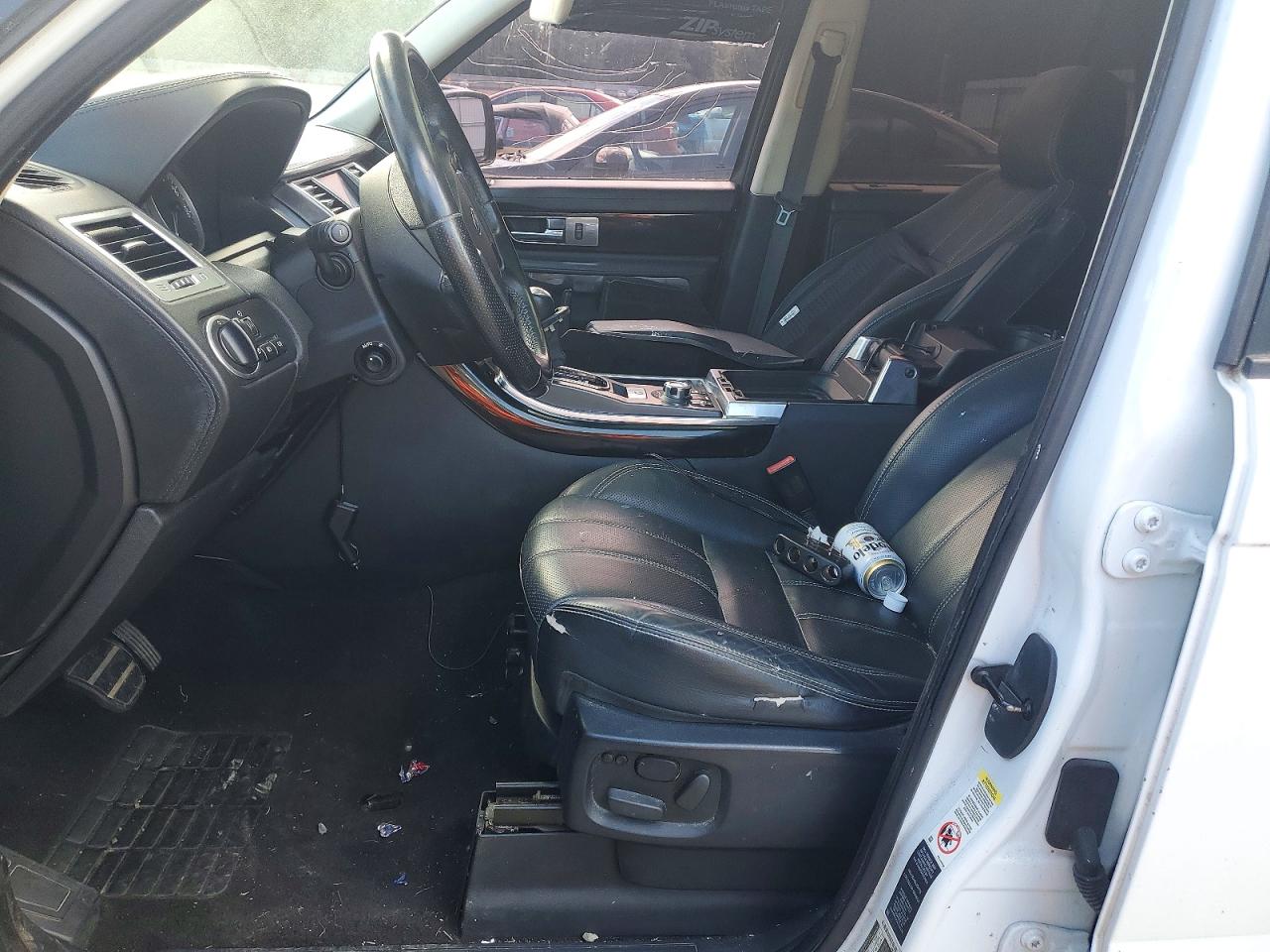 2011 Land Rover Range Rover Sport Lux White vin: SALSK2D4XBA296713
