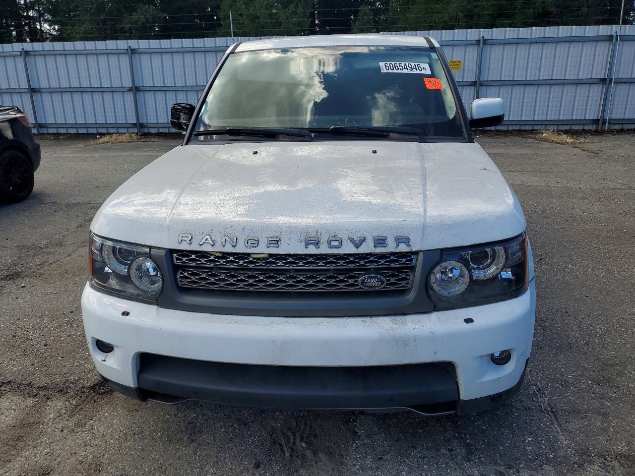2011 Land Rover Range Rover Sport Lux White vin: SALSK2D4XBA296713