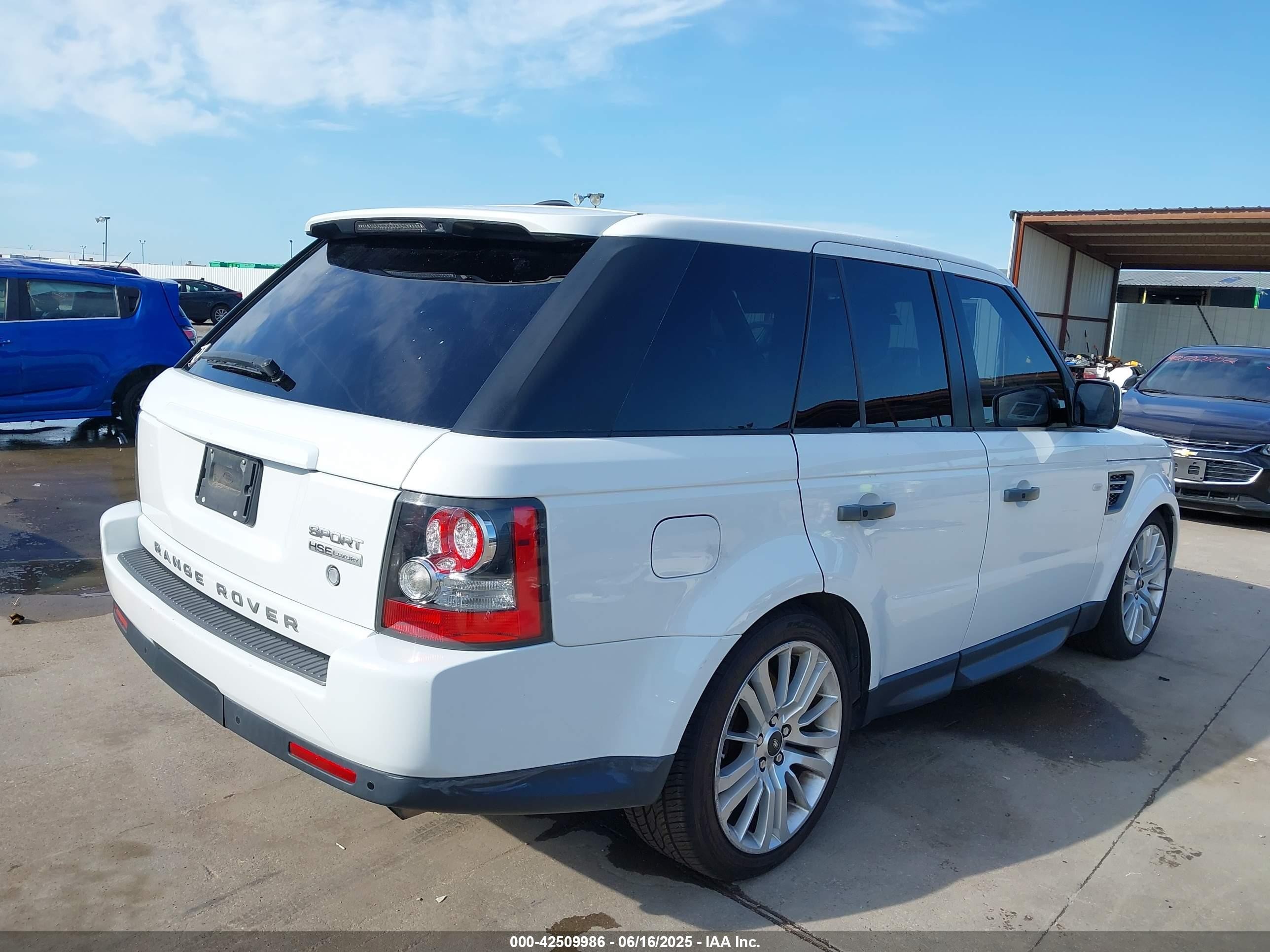 2011 Land Rover Range Rover Sport Hse White vin: SALSK2D4XBA707964