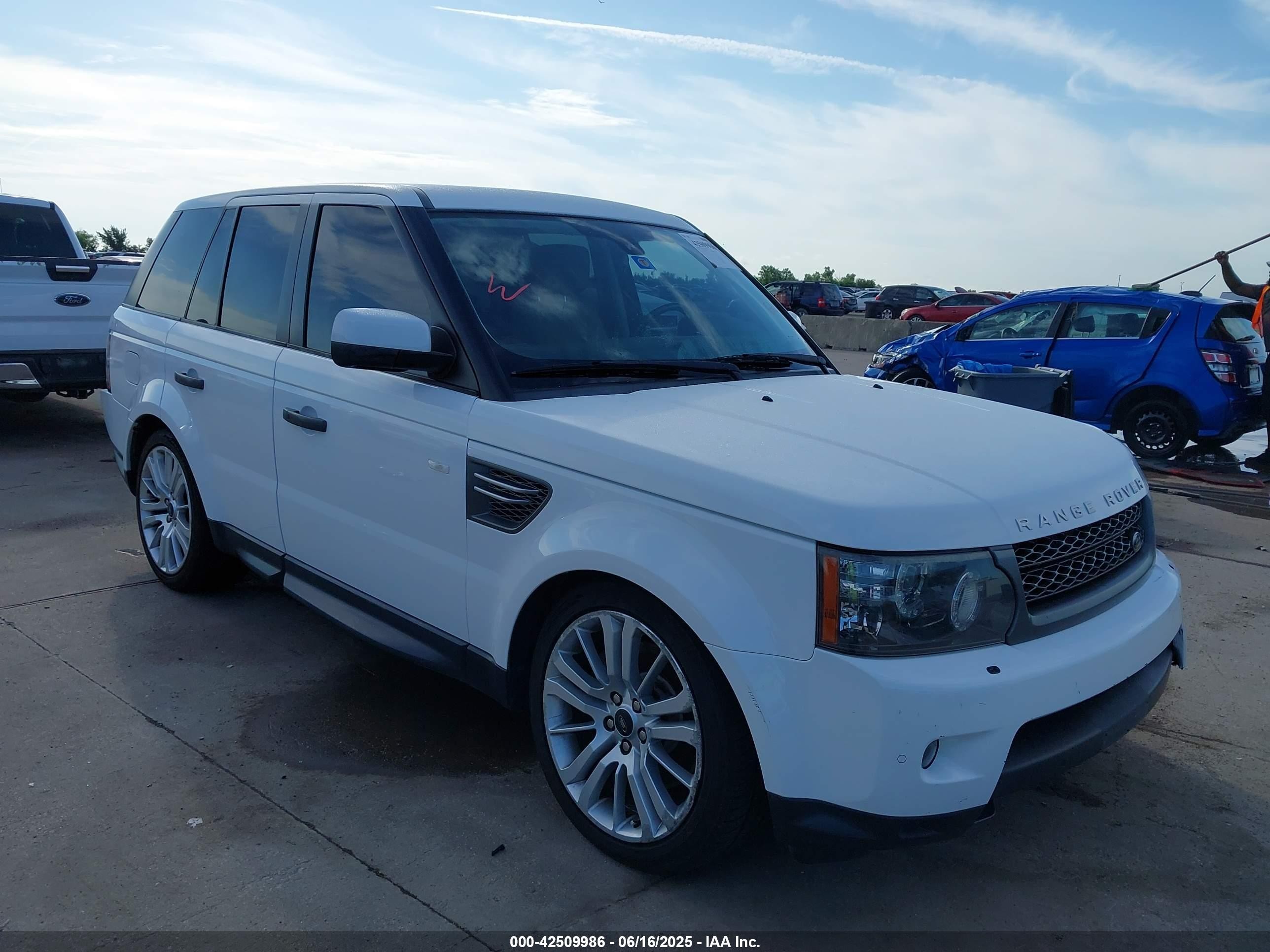 2011 Land Rover Range Rover Sport Hse White vin: SALSK2D4XBA707964