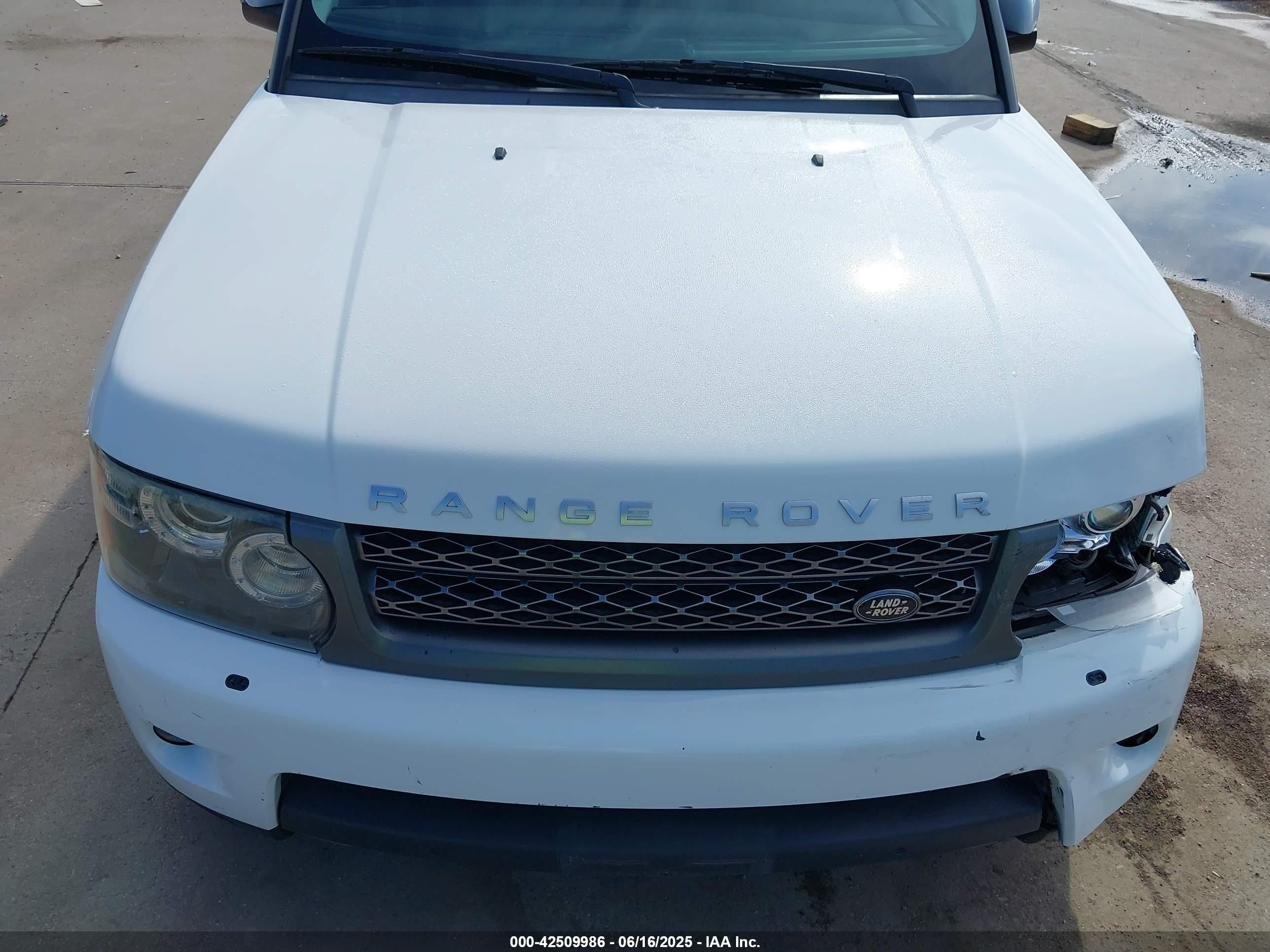 2011 Land Rover Range Rover Sport Hse White vin: SALSK2D4XBA707964