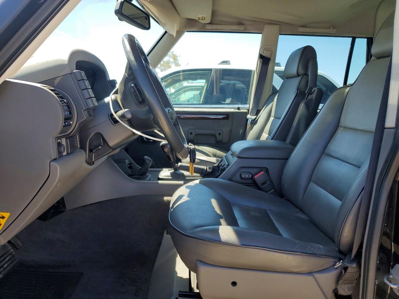 2000 Land Rover Discovery Ii Черный vin: SALTY1543YA248815