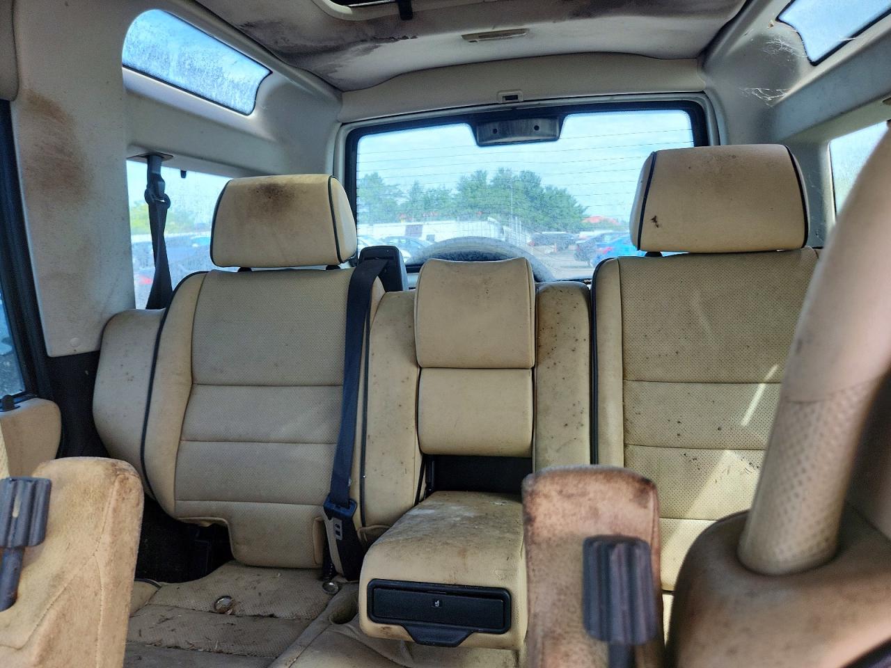 2004 Land Rover Discovery Ii Se White vin: SALTY19484A867866