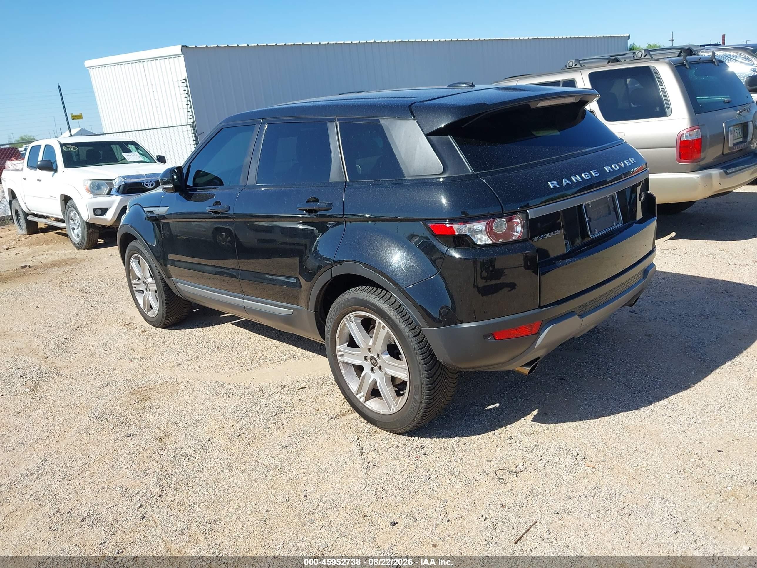 2013 Land Rover Range Rover Evoque Pure Black vin: SALVN2BG0DH836436