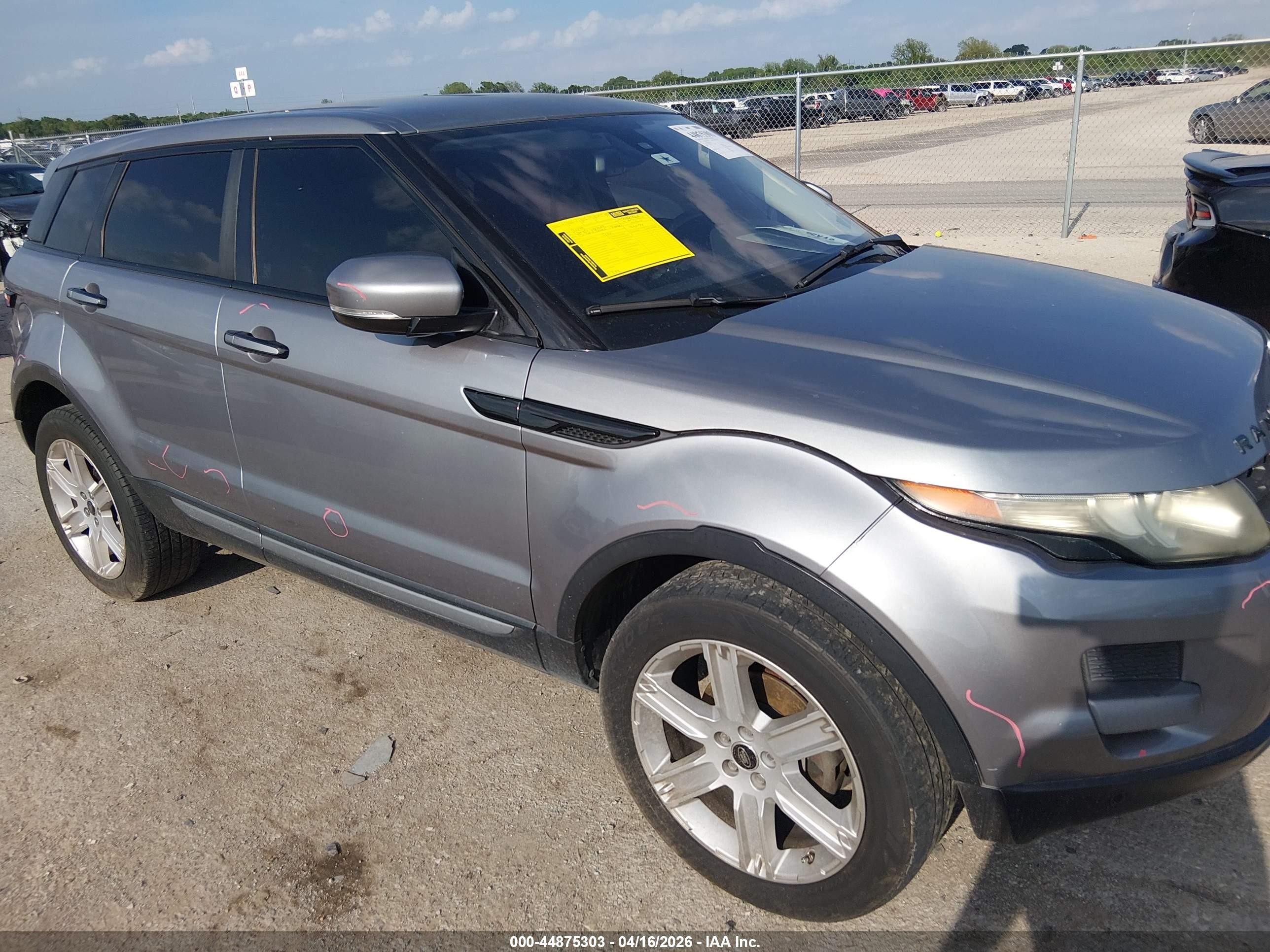 2013 Land Rover Range Rover Evoque Pure Gray vin: SALVN2BG3DH799852