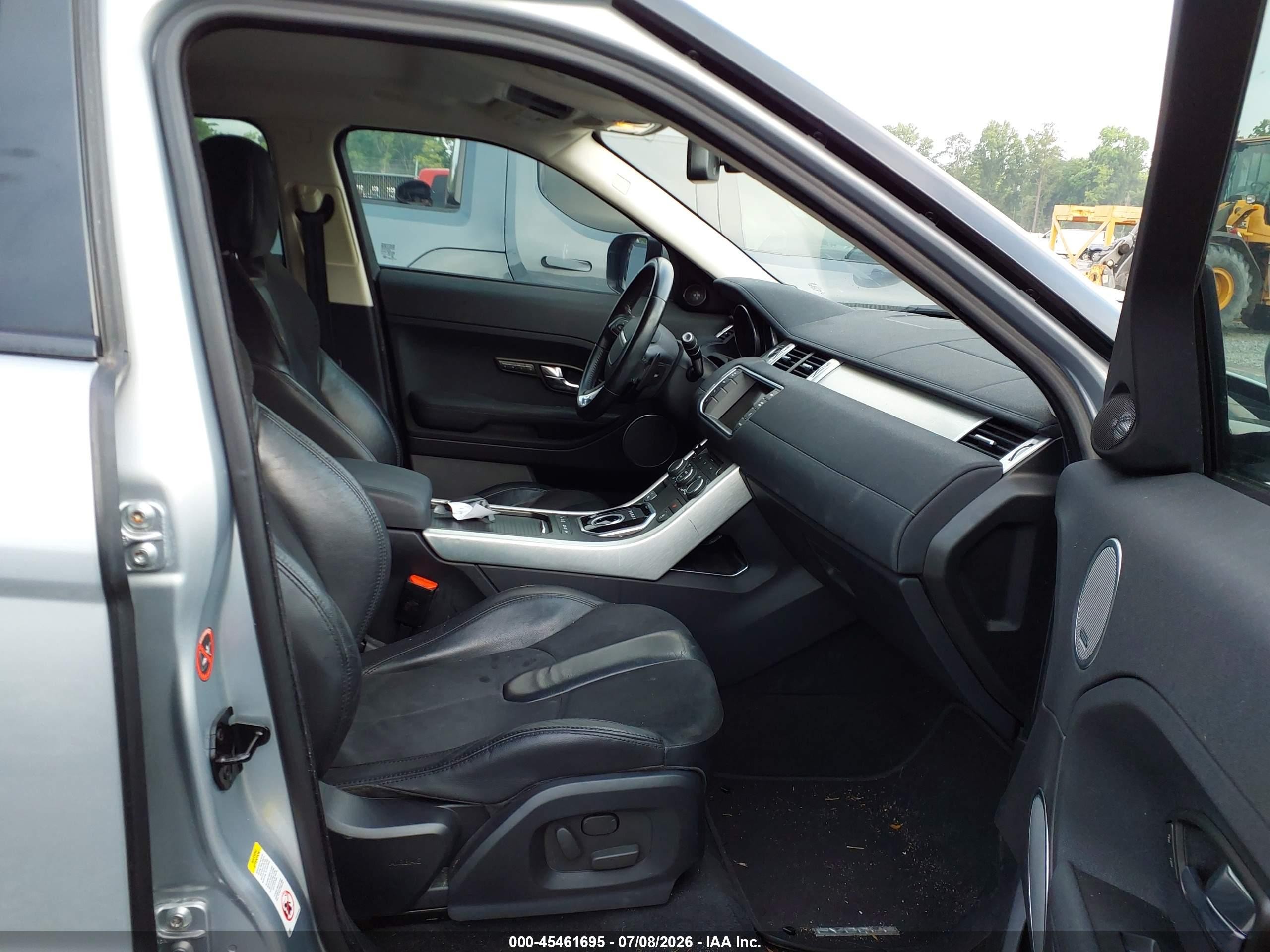 2013 Land Rover Range Rover Evoque Pure Gray vin: SALVN2BG5DH732525