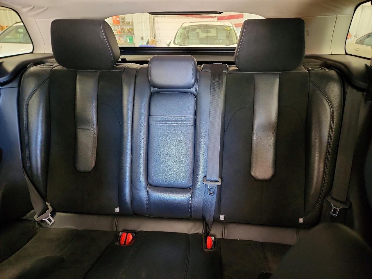 2013 Land Rover Range Rover Evoque Pure Серый vin: SALVN2BG5DH772152