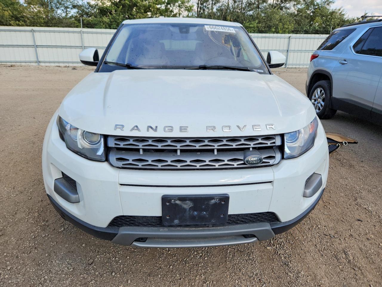2015 Land Rover Range Rover Evoque Pure White vin: SALVN2BG5FH034418
