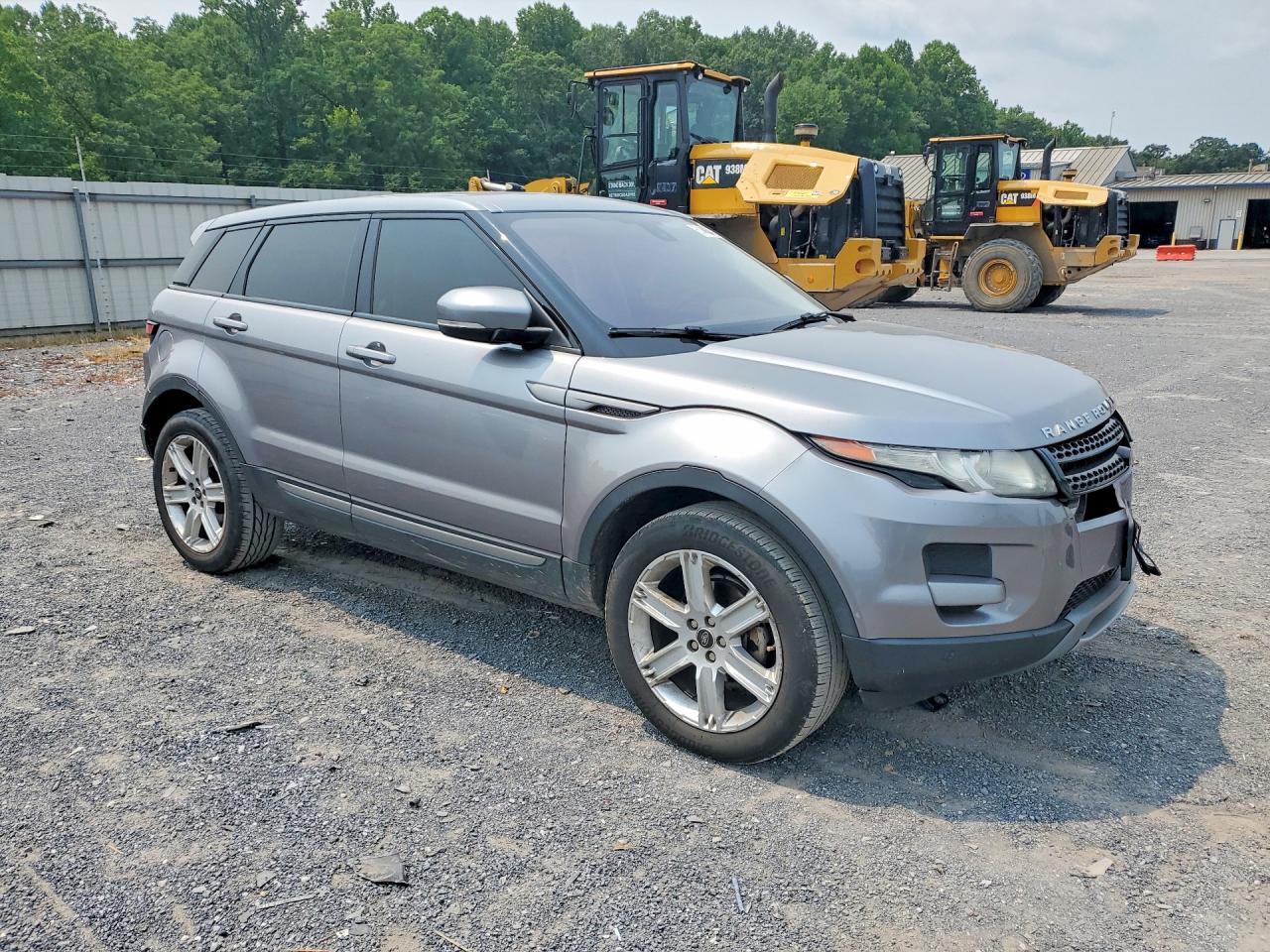 2013 Land Rover Range Rover Evoque Pure Silver vin: SALVN2BG7DH781919