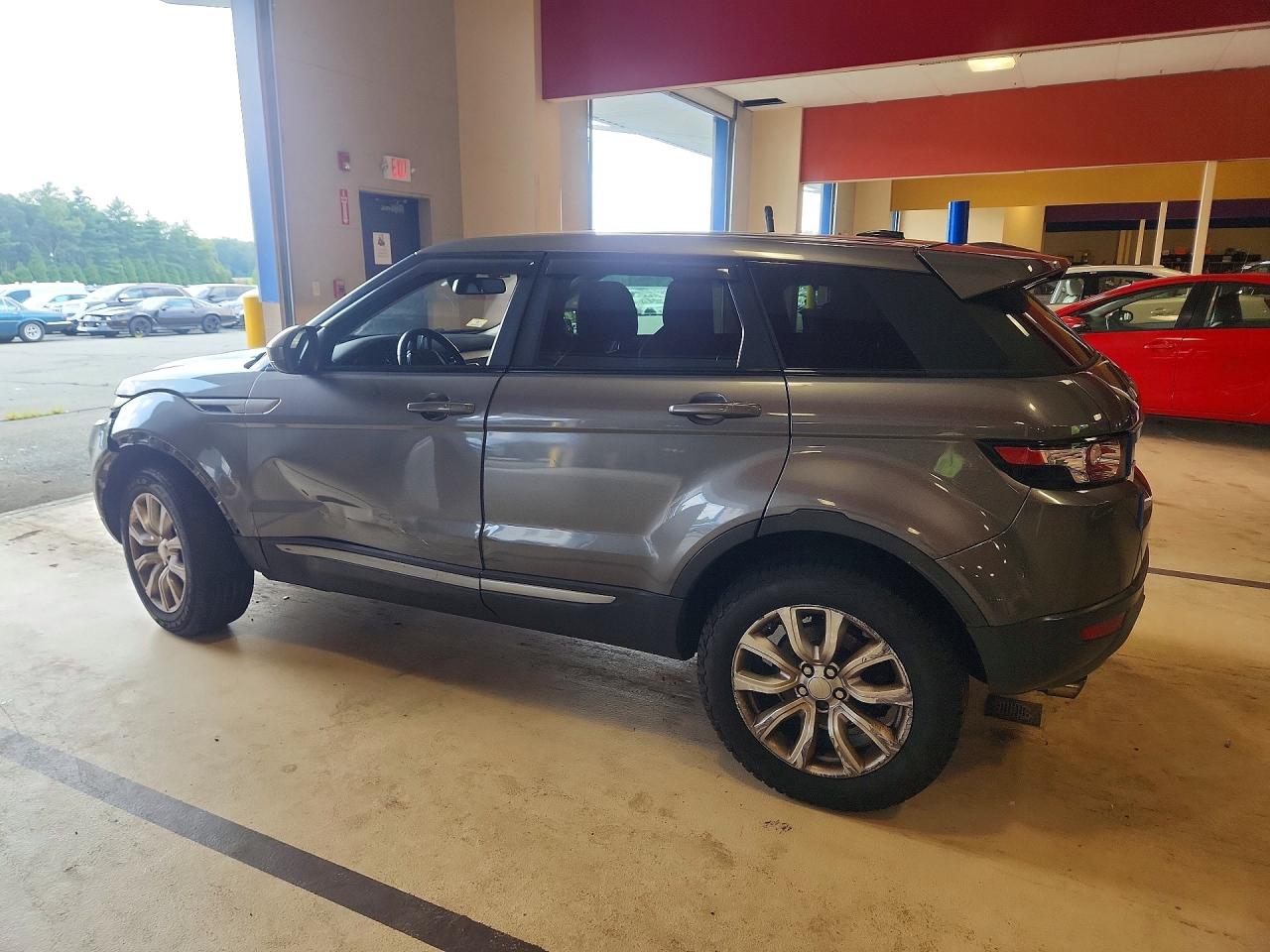 2015 Land Rover Range Rover Evoque Pure Gray vin: SALVN2BG8FH004751