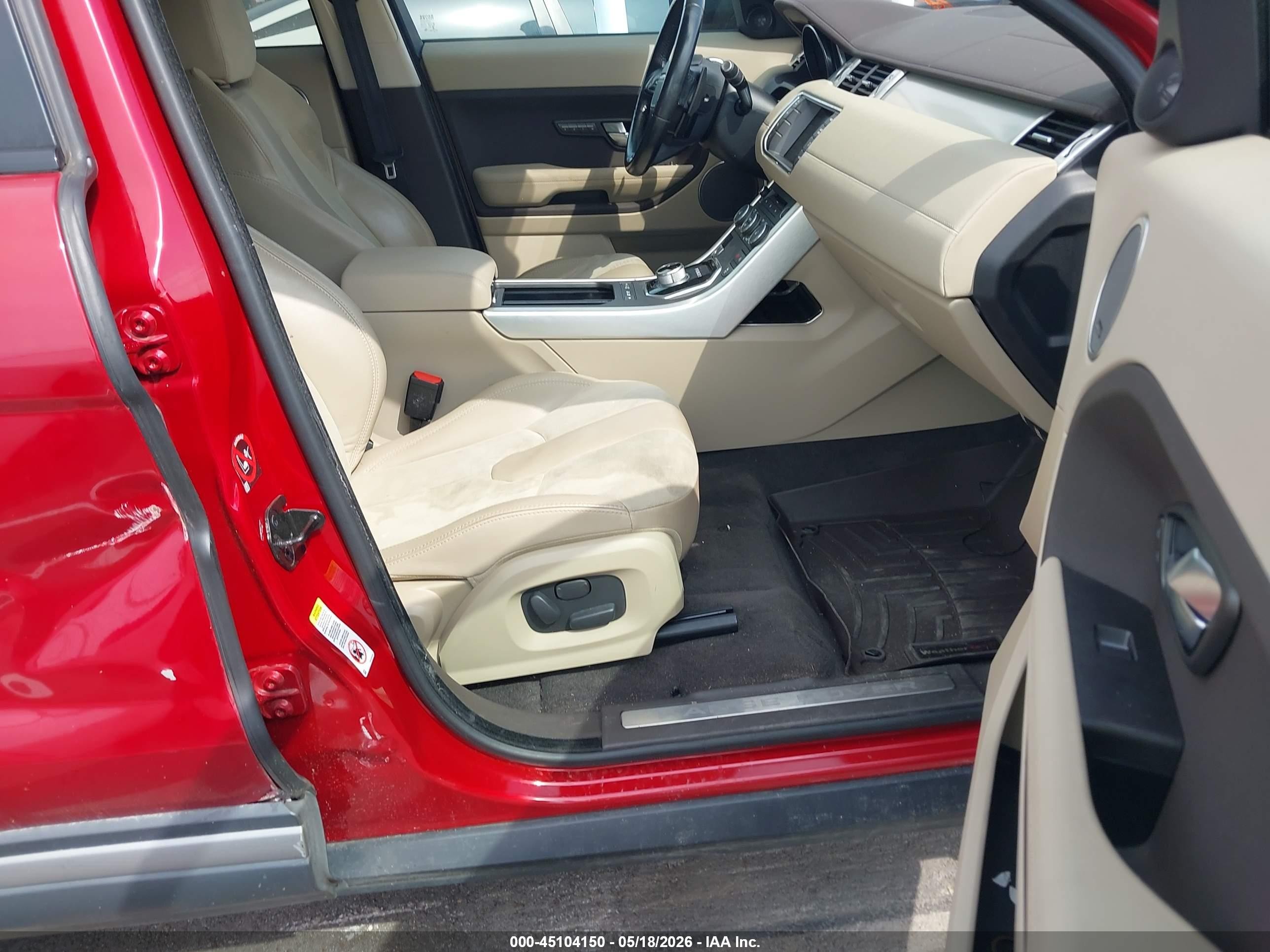 2015 Land Rover Range Rover Evoque Pure Красный vin: SALVN2BG8FH075240