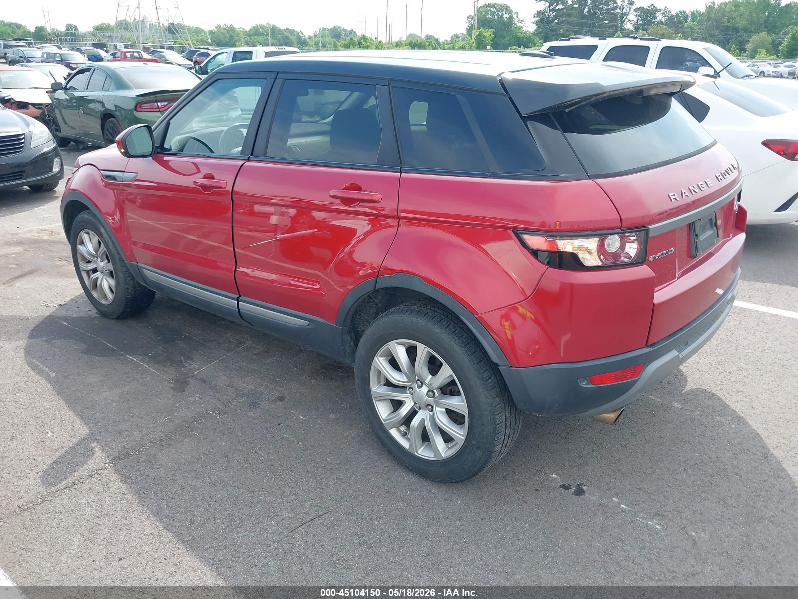 2015 Land Rover Range Rover Evoque Pure Красный vin: SALVN2BG8FH075240