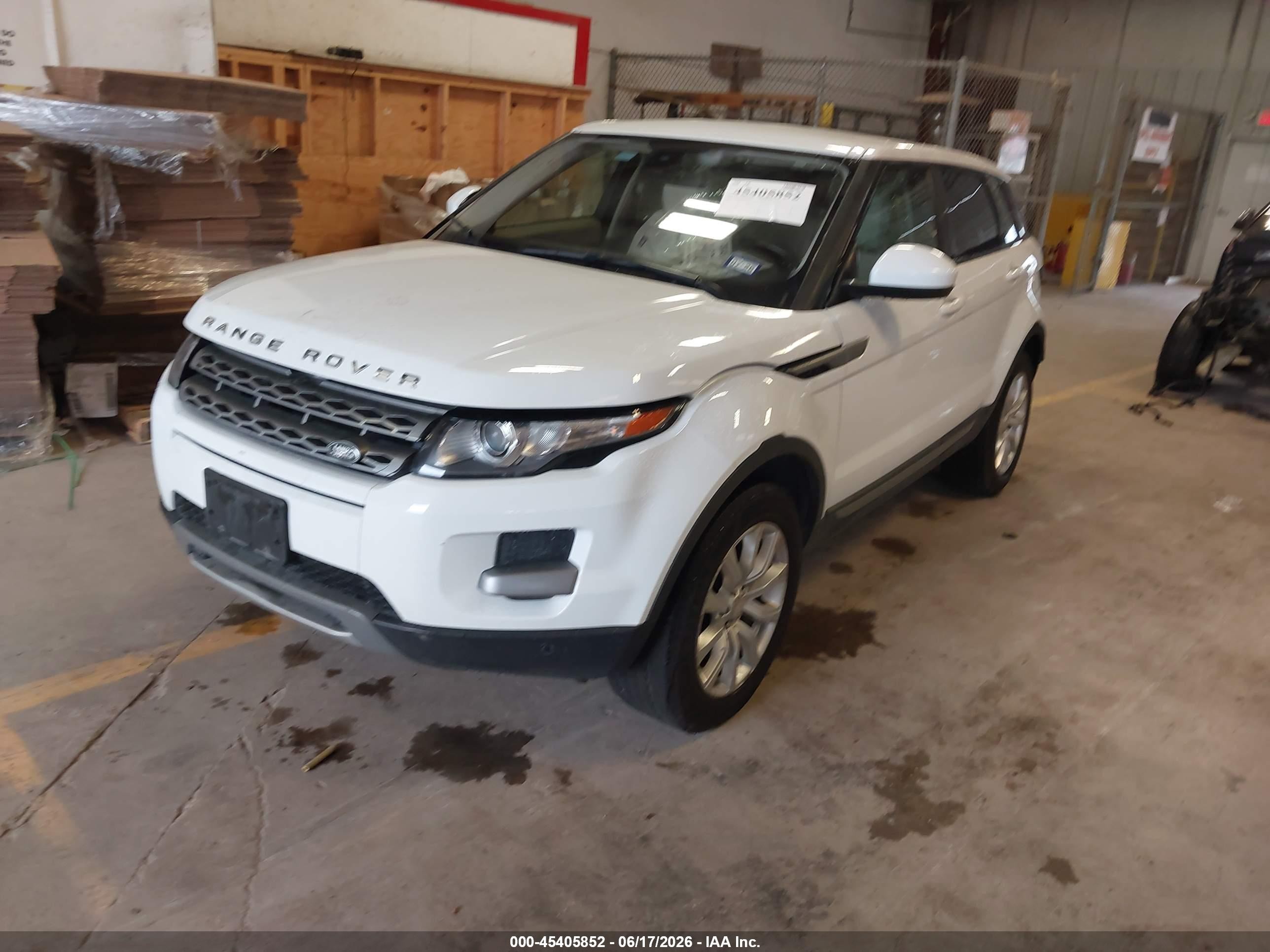 2015 Land Rover Range Rover Evoque Pure White vin: SALVN2BG9FH054252
