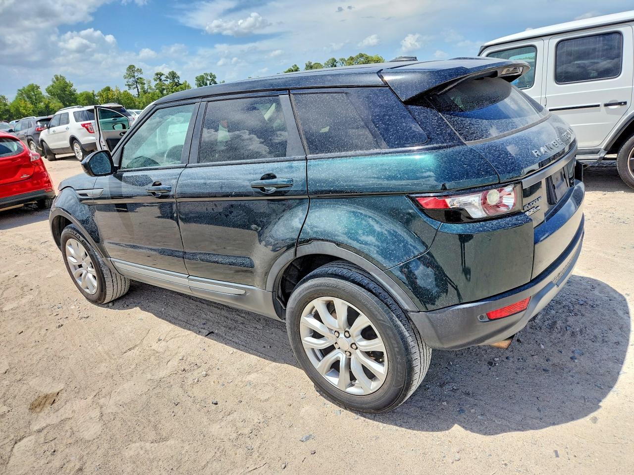 2015 Land Rover Range Rover Evoque Pure Green vin: SALVN2BG9FH070595