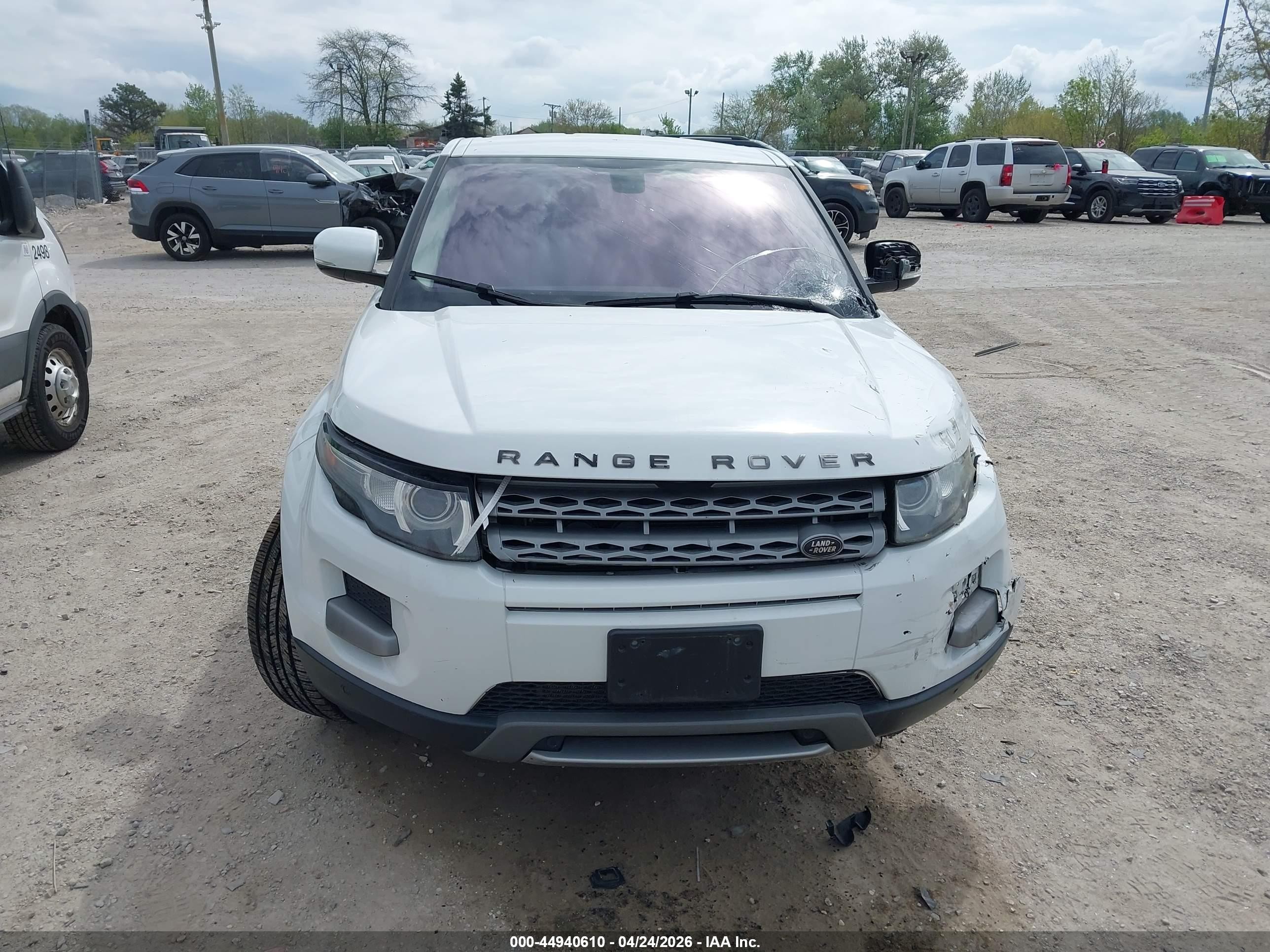 2013 Land Rover Range Rover Evoque Pure White vin: SALVN2BGXDH846231
