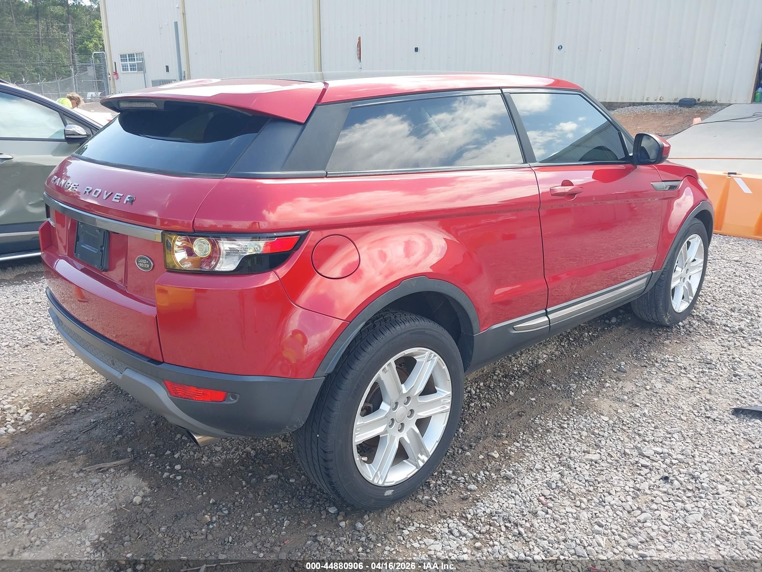 2014 Land Rover Range Rover Evoque Pure Plus Beige vin: SALVP1BG7EH889012