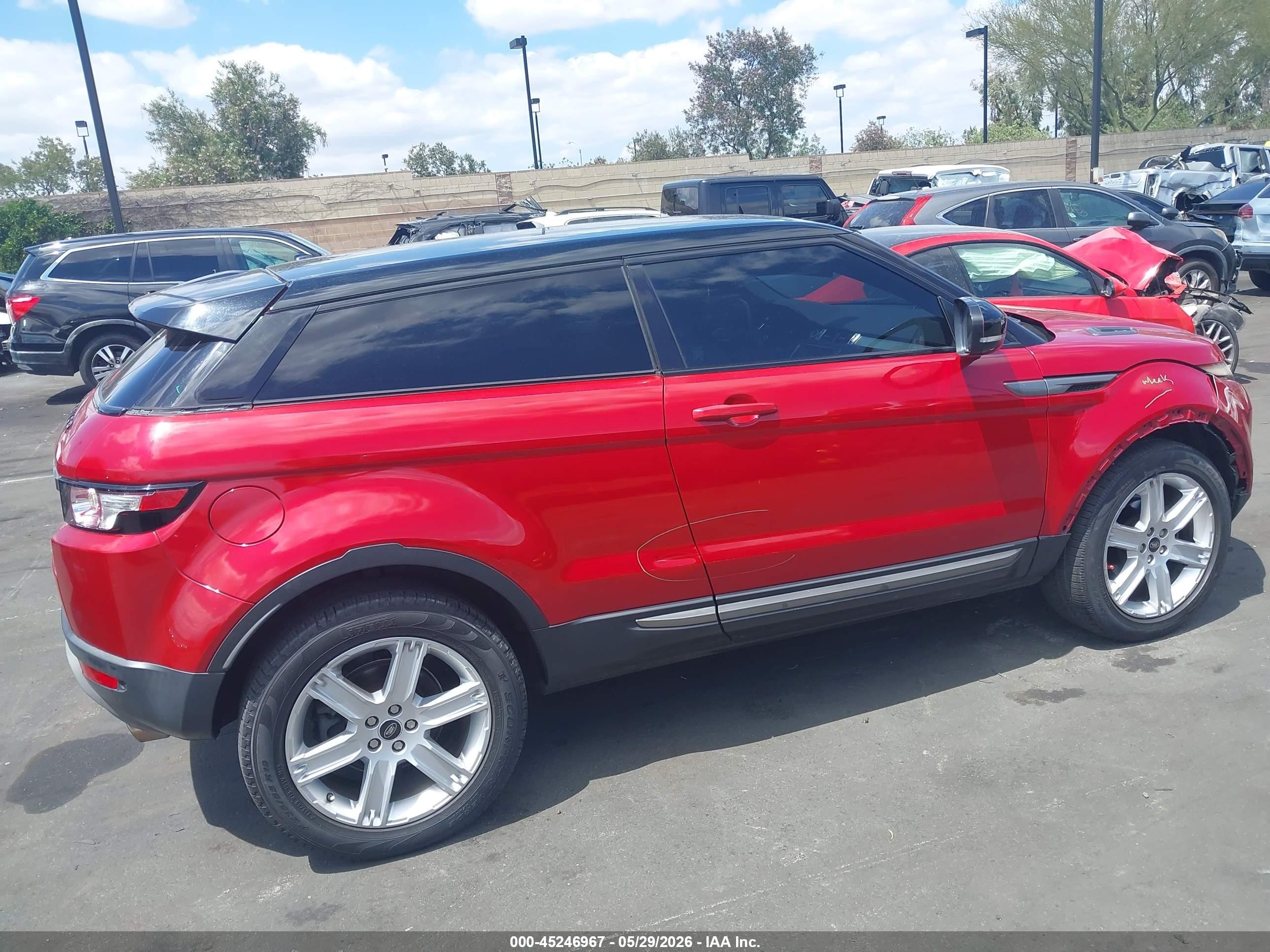 2013 Land Rover Range Rover Evoque Pure Plus Red vin: SALVP1BG8DH776457