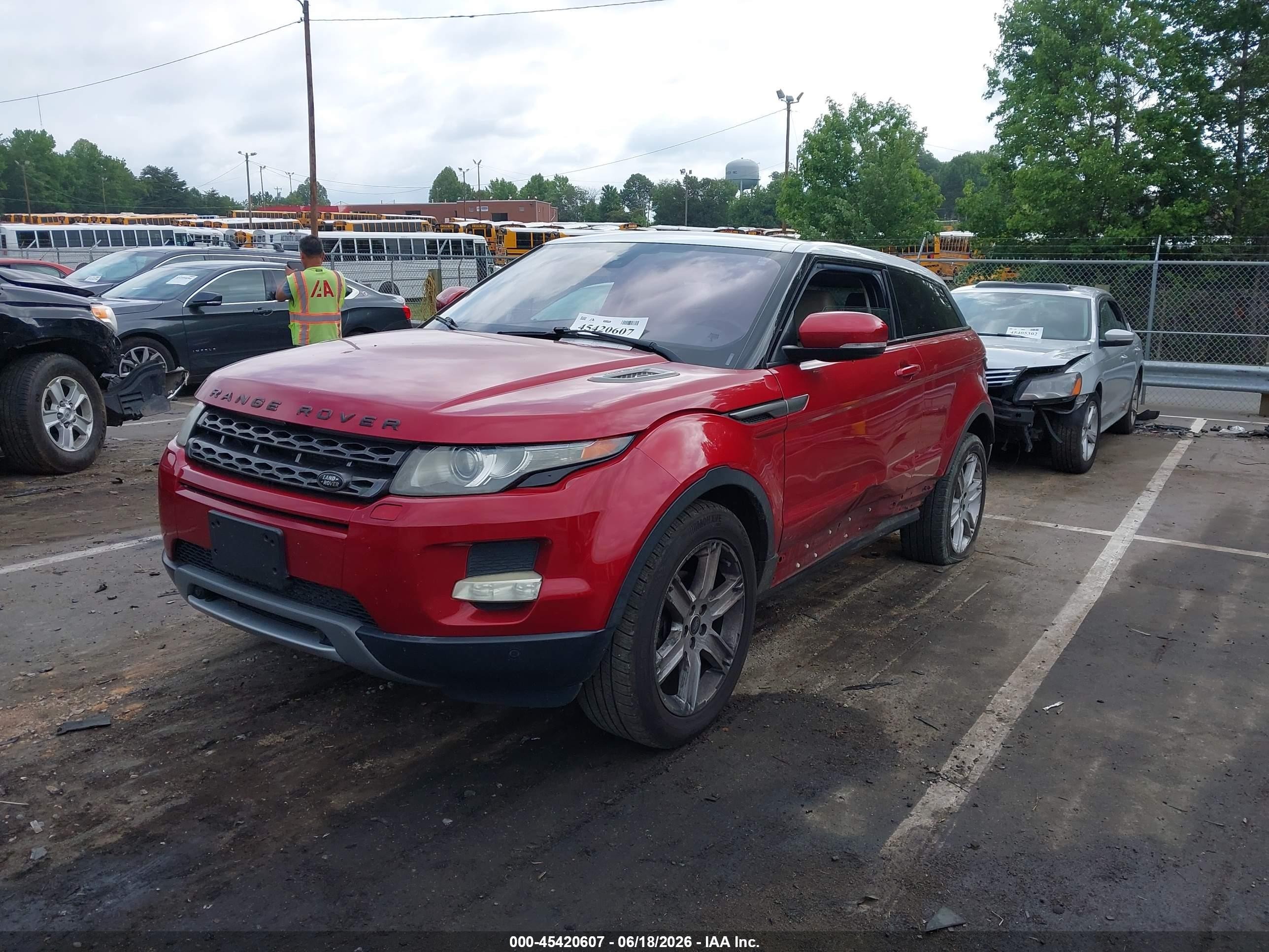 2013 Land Rover Range Rover Evoque Pure Plus Красный vin: SALVP1BGXDH751382