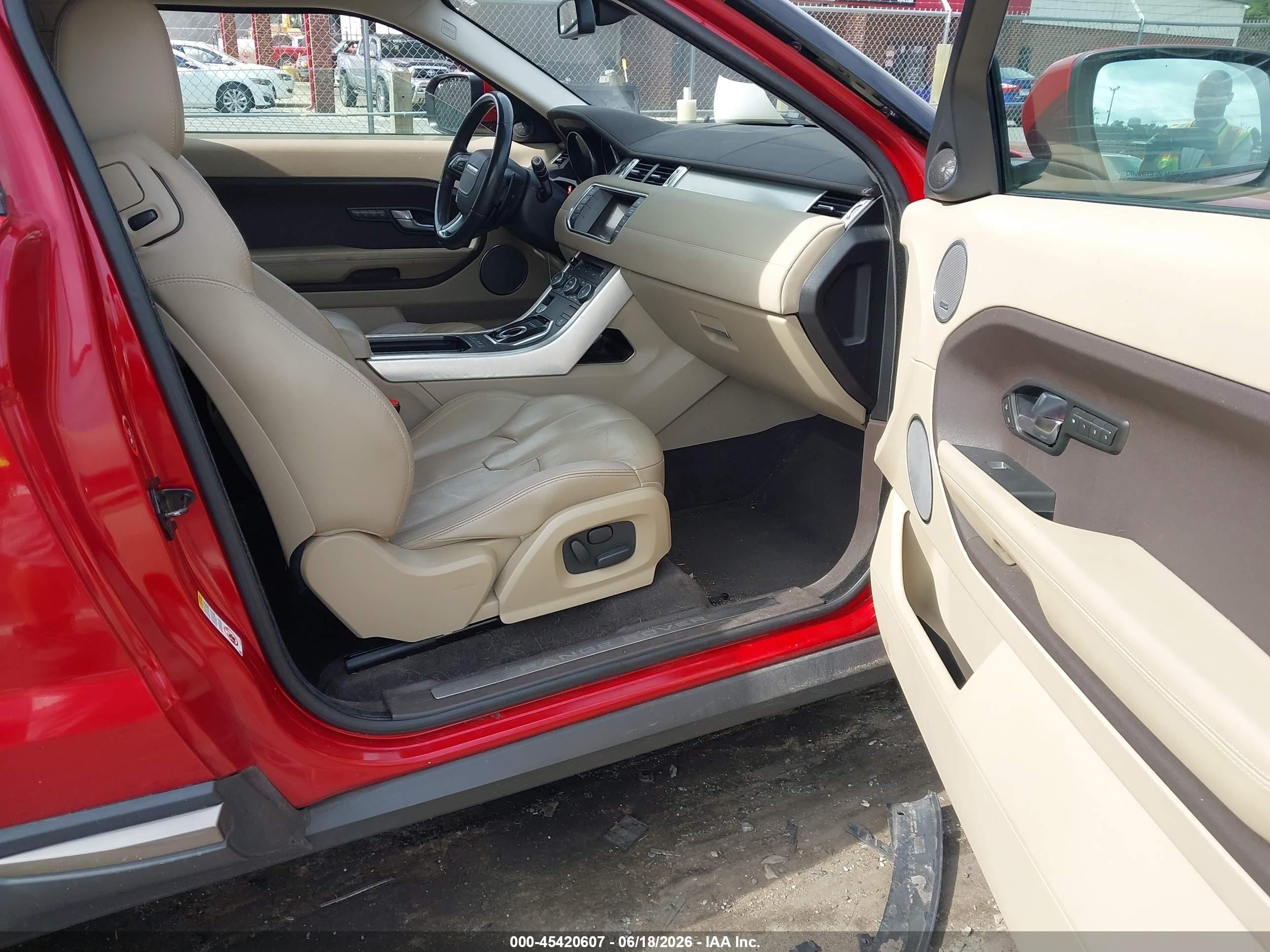 2013 Land Rover Range Rover Evoque Pure Plus Красный vin: SALVP1BGXDH751382