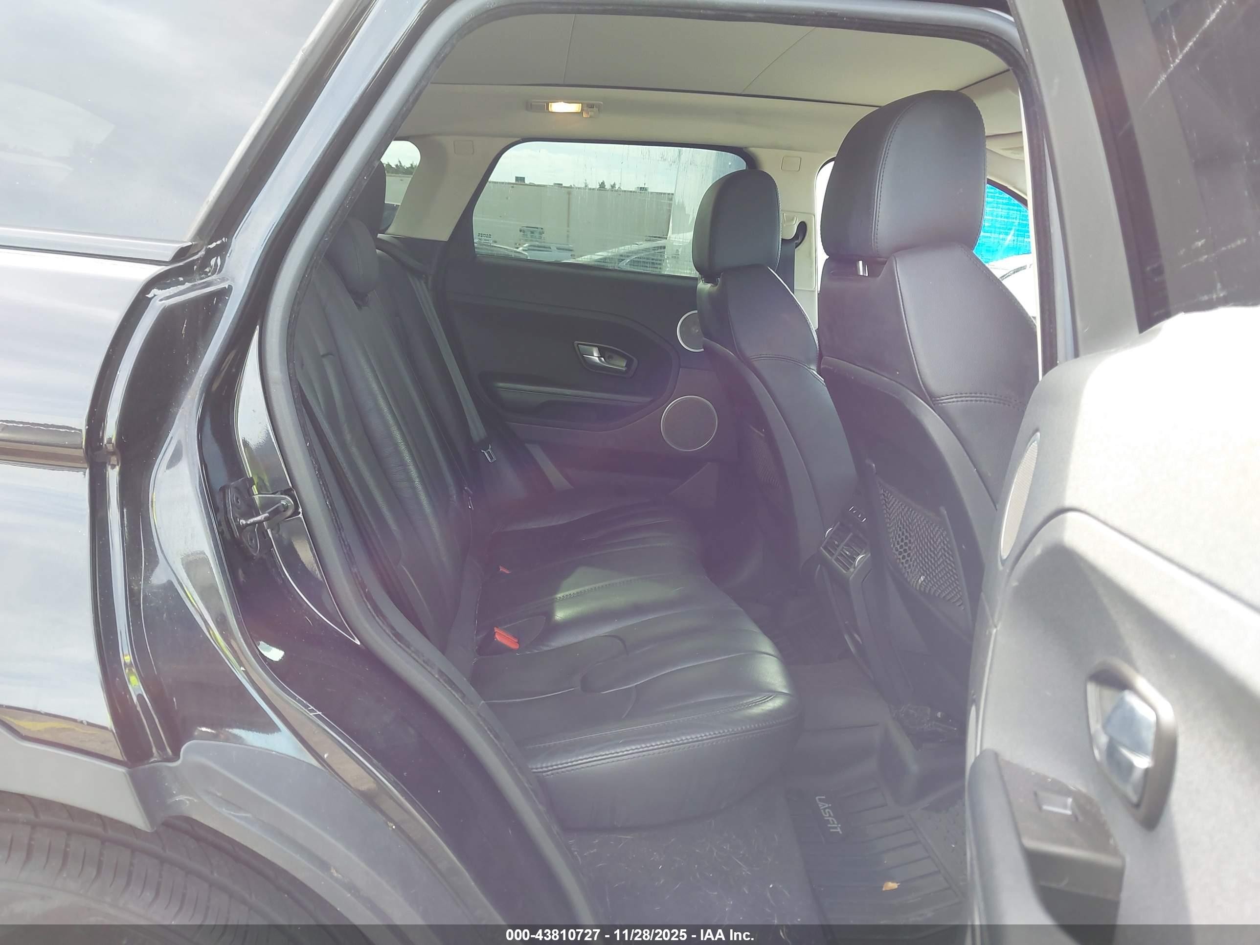 2014 Land Rover Range Rover Evoque Pure Black vin: SALVP2BG0EH862983