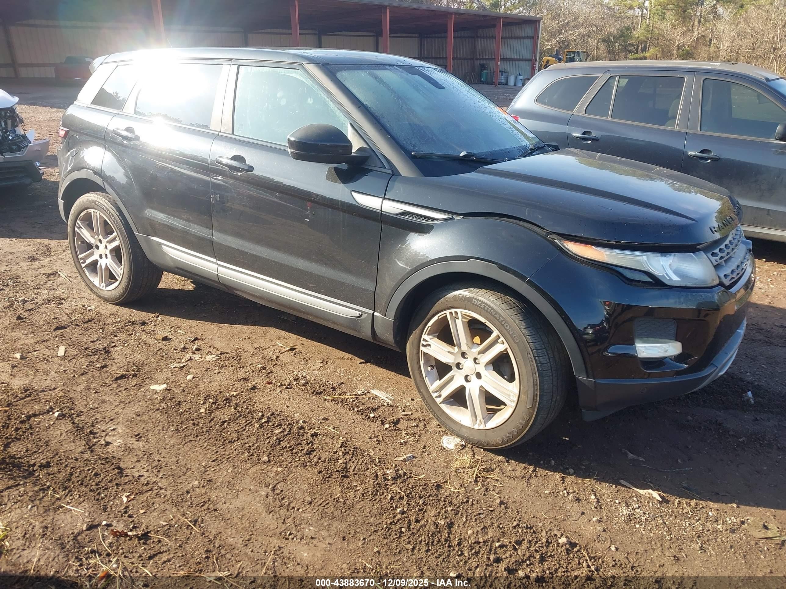 2014 Land Rover Range Rover Evoque Pure Black vin: SALVP2BG0EH884336