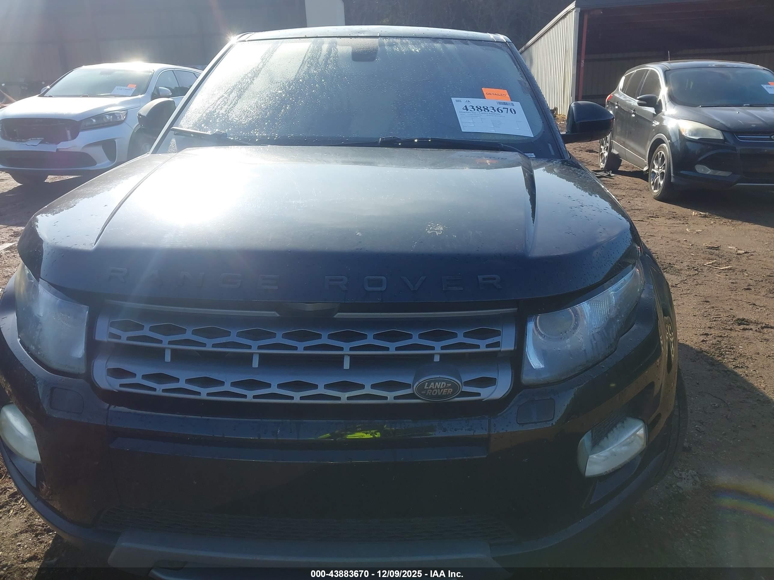 2014 Land Rover Range Rover Evoque Pure Black vin: SALVP2BG0EH884336