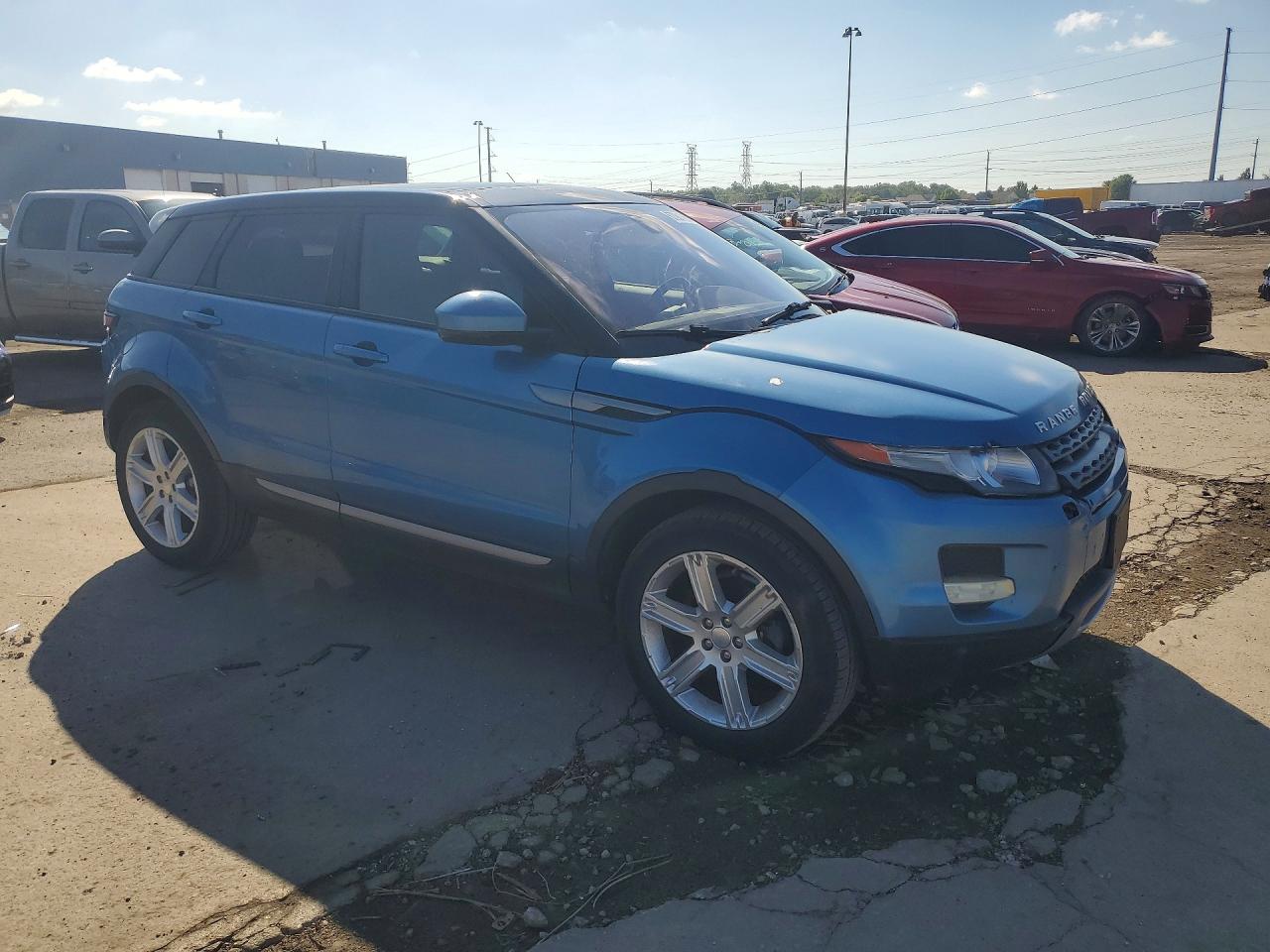 2014 Land Rover Range Rover Evoque Pure Plus Blue vin: SALVP2BG0EH887110