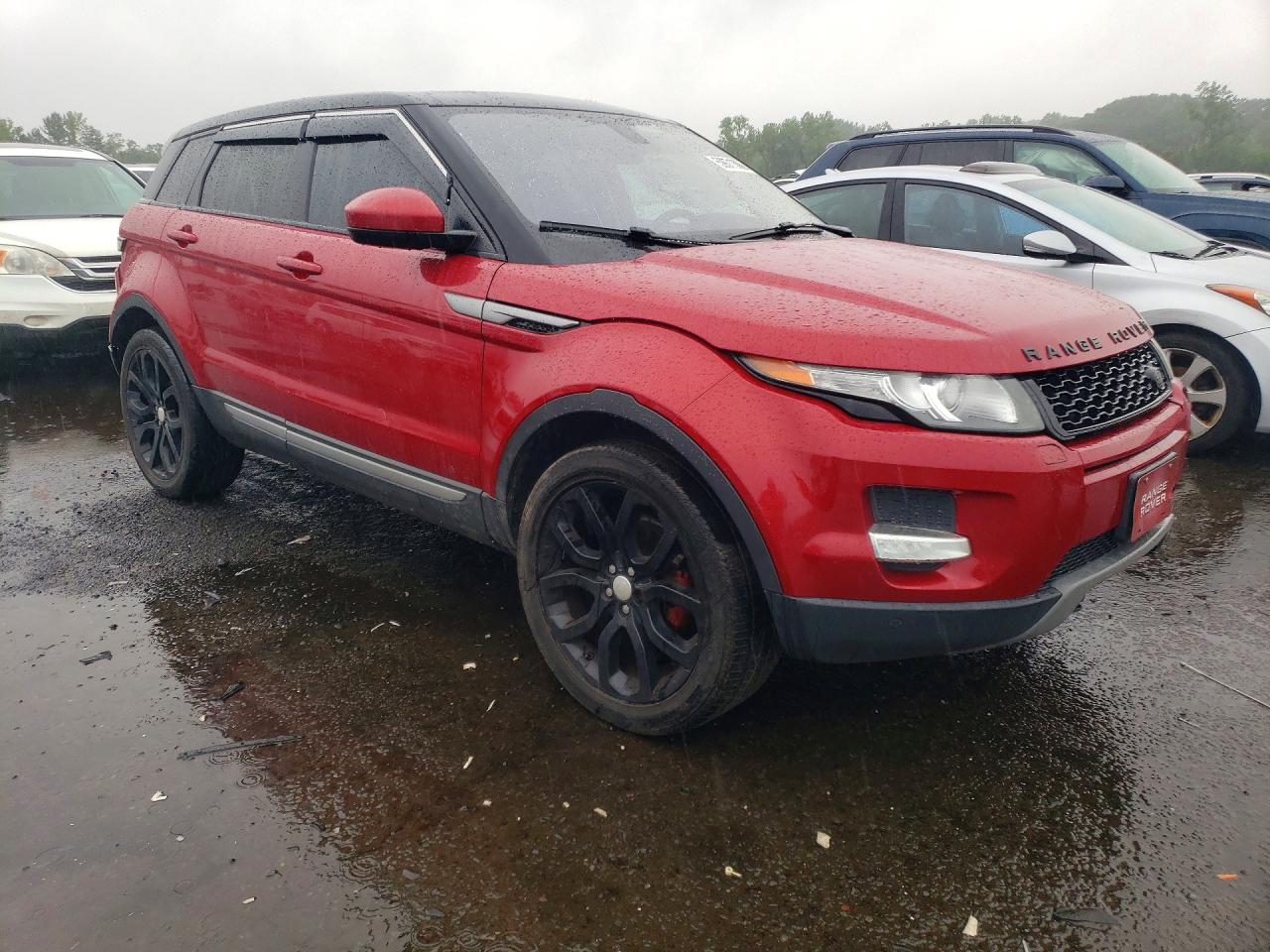 2015 Land Rover Range Rover Evoque Pure Plus Красный vin: SALVP2BG0FH021473