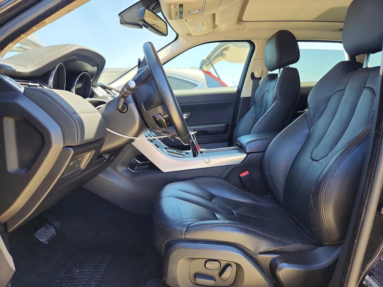 2015 Land Rover Range Rover Evoque Pure Plus Черный vin: SALVP2BG0FH072410