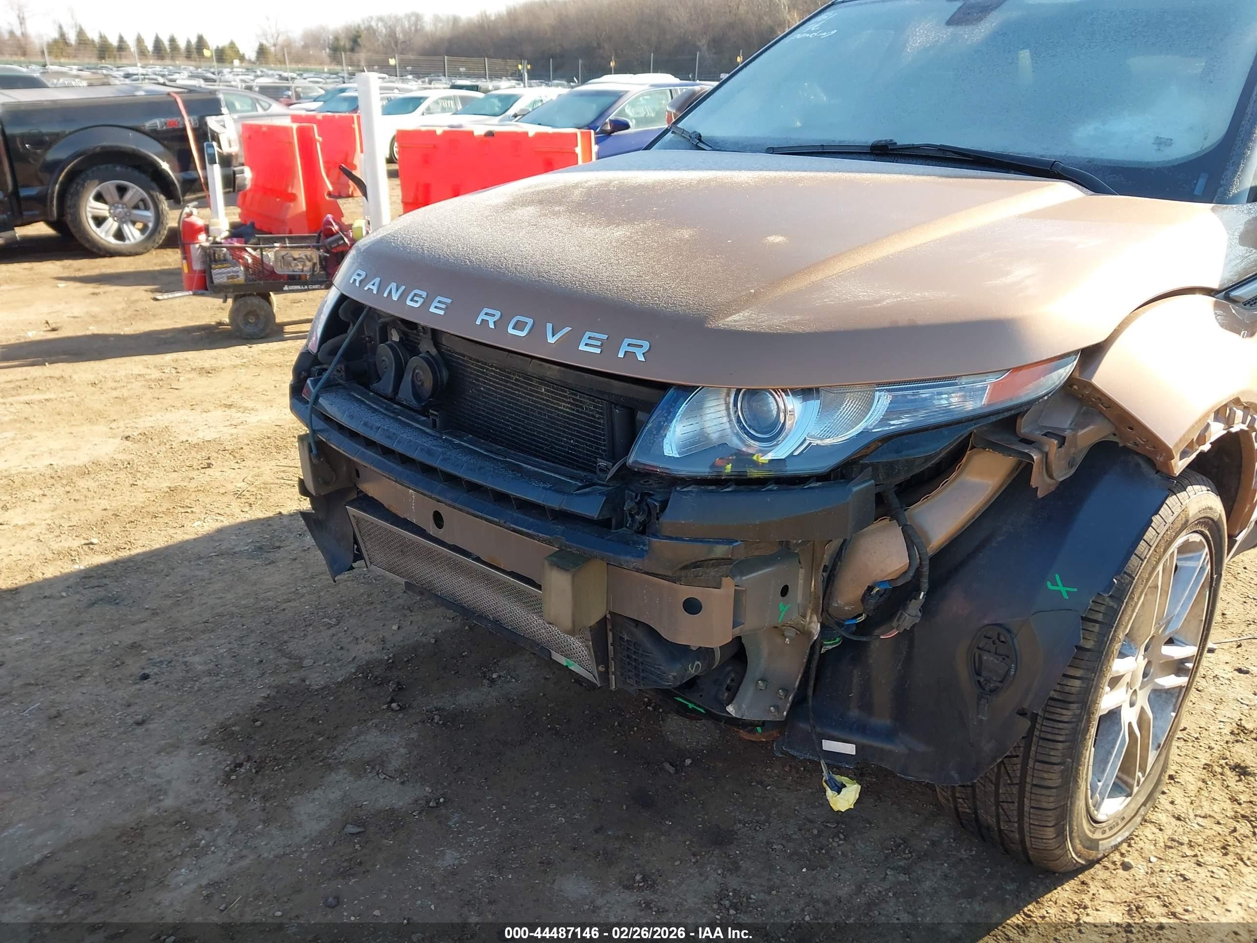2015 Land Rover Range Rover Evoque Pure Brown vin: SALVP2BG1FH962091