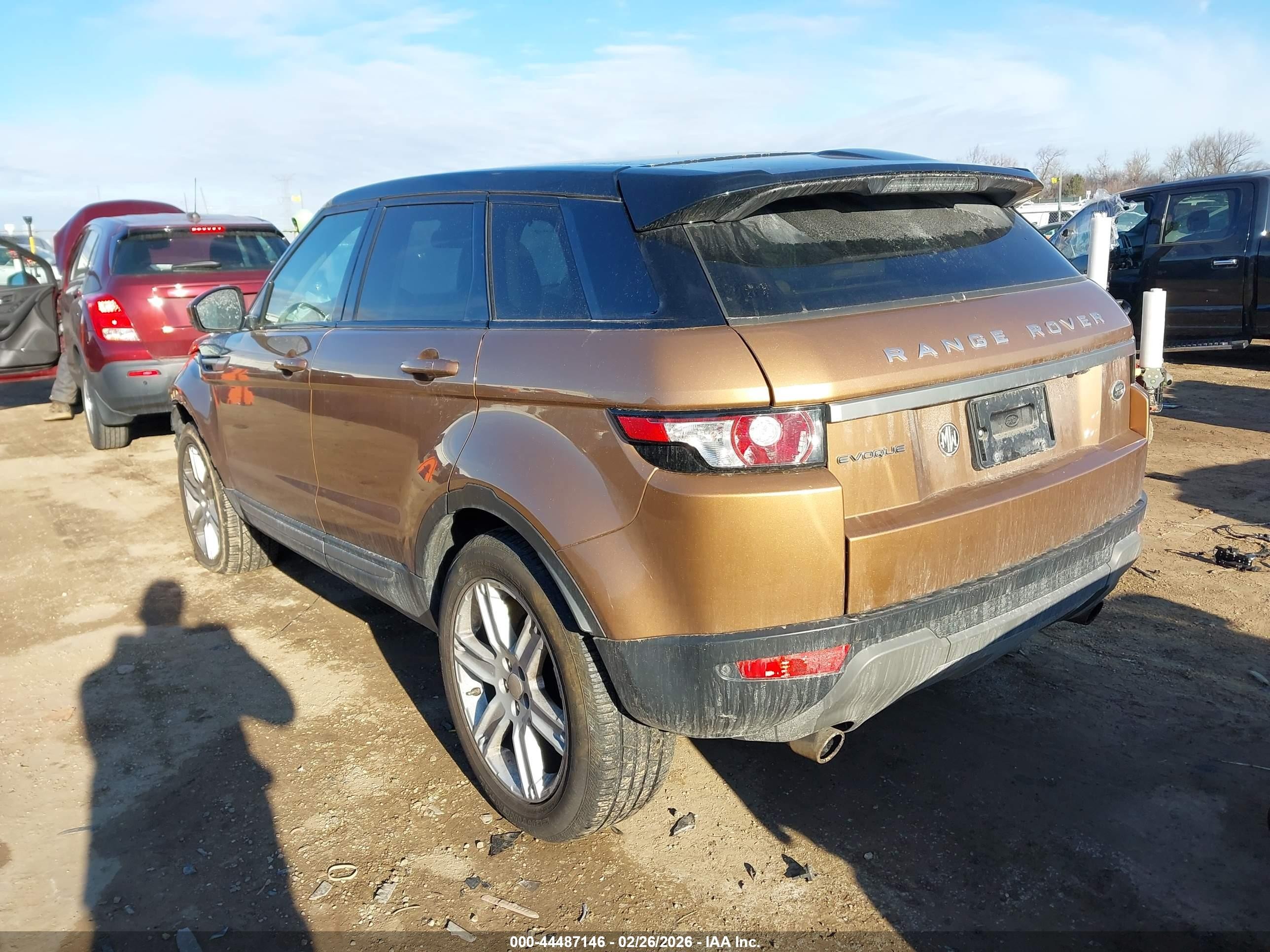 2015 Land Rover Range Rover Evoque Pure Brown vin: SALVP2BG1FH962091