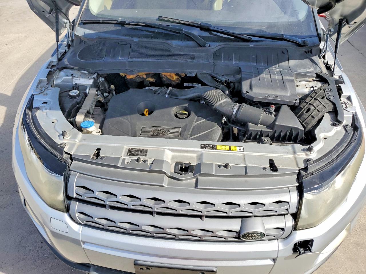 2015 Land Rover Range Rover Evoque Pure Plus Silver vin: SALVP2BG1FH962351