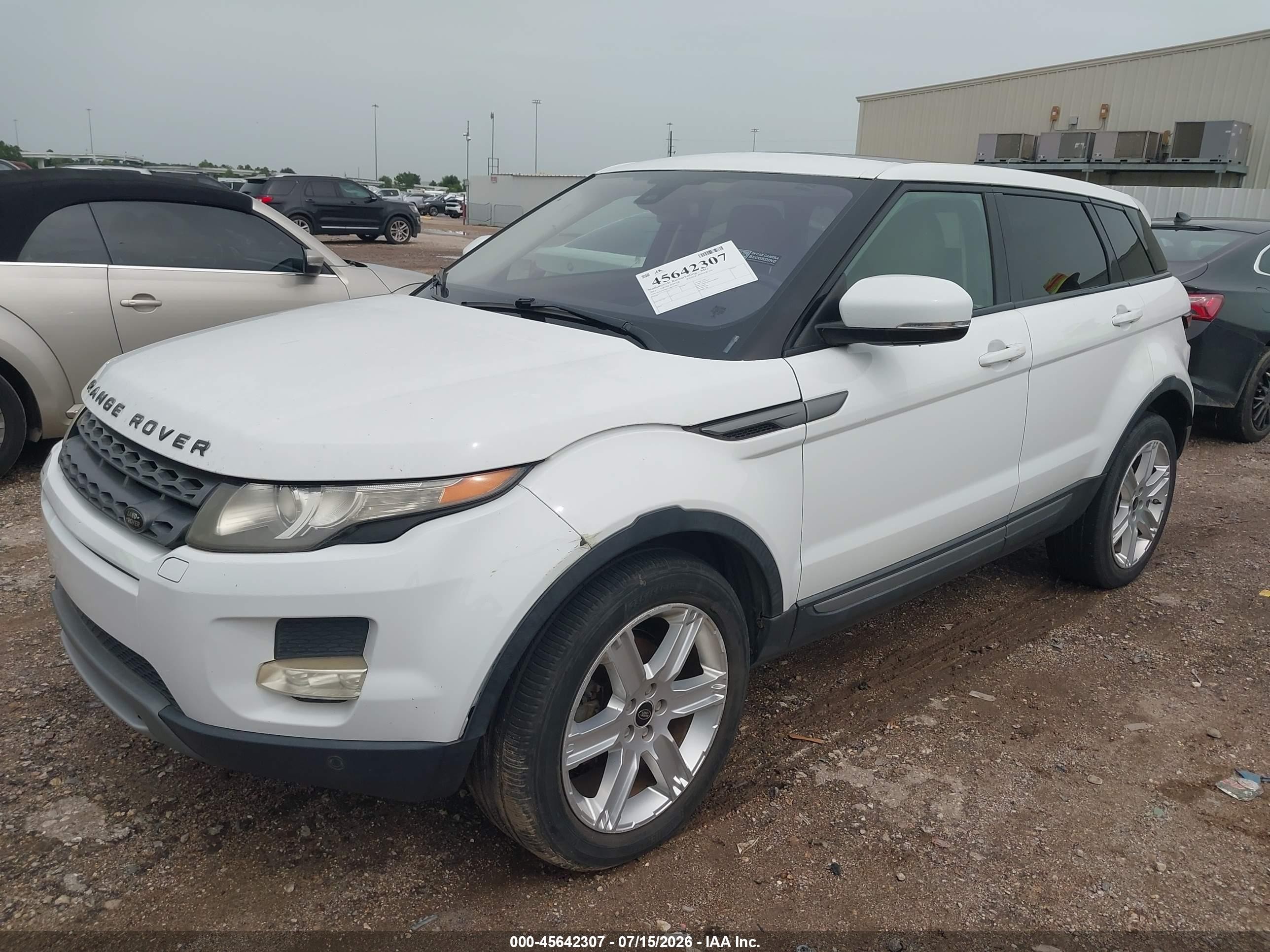 2013 Land Rover Range Rover Evoque Pure White vin: SALVP2BG2DH737823