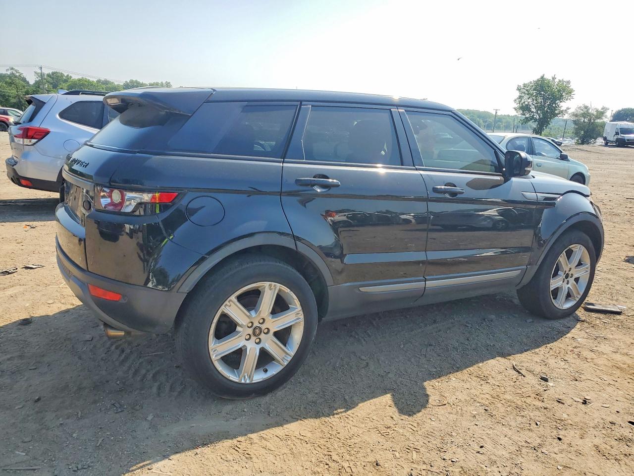 2013 Land Rover Range Rover Evoque Pure Plus Black vin: SALVP2BG2DH842006