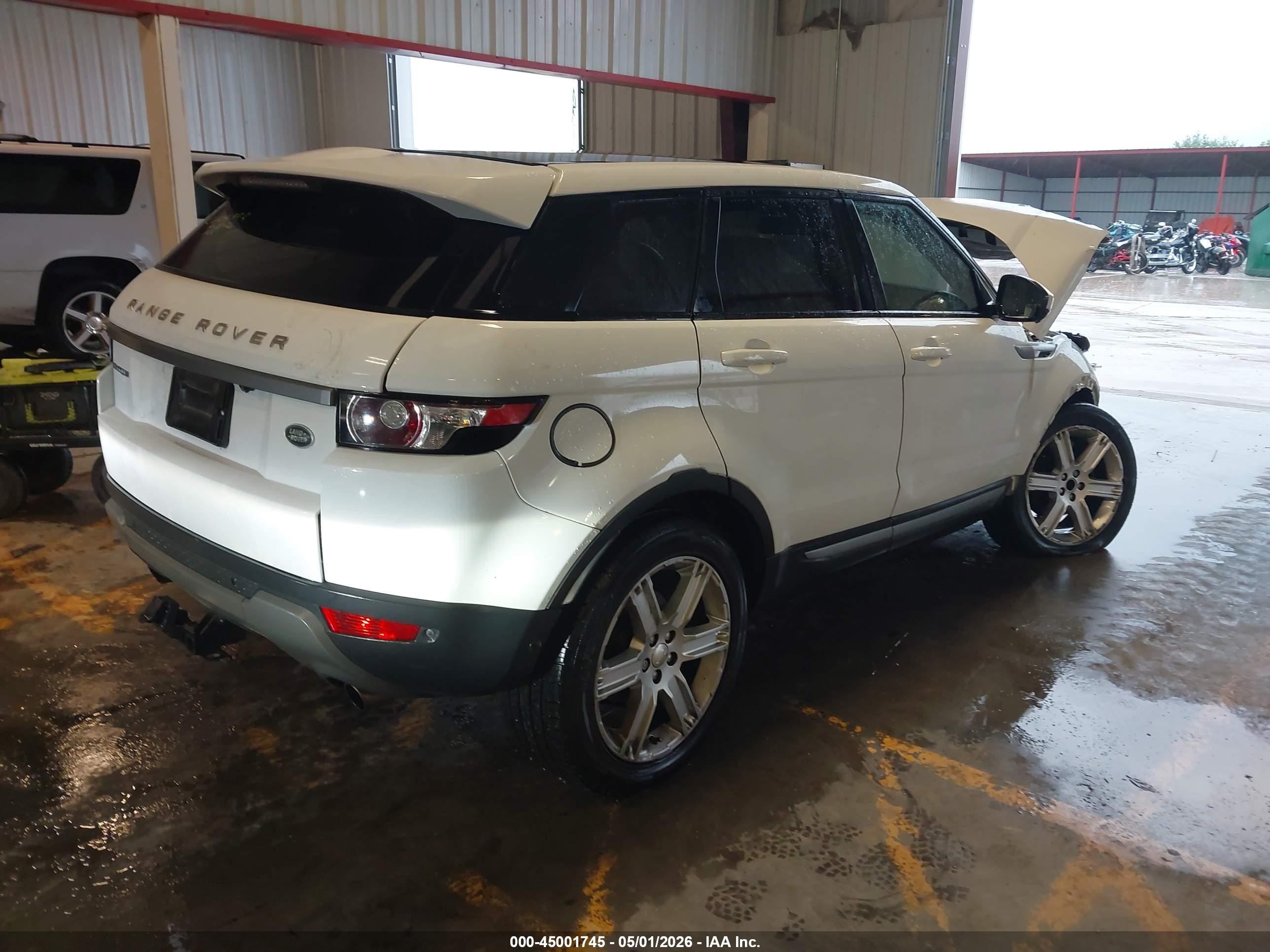 2015 Land Rover Range Rover Evoque Pure White vin: SALVP2BG2FH027999